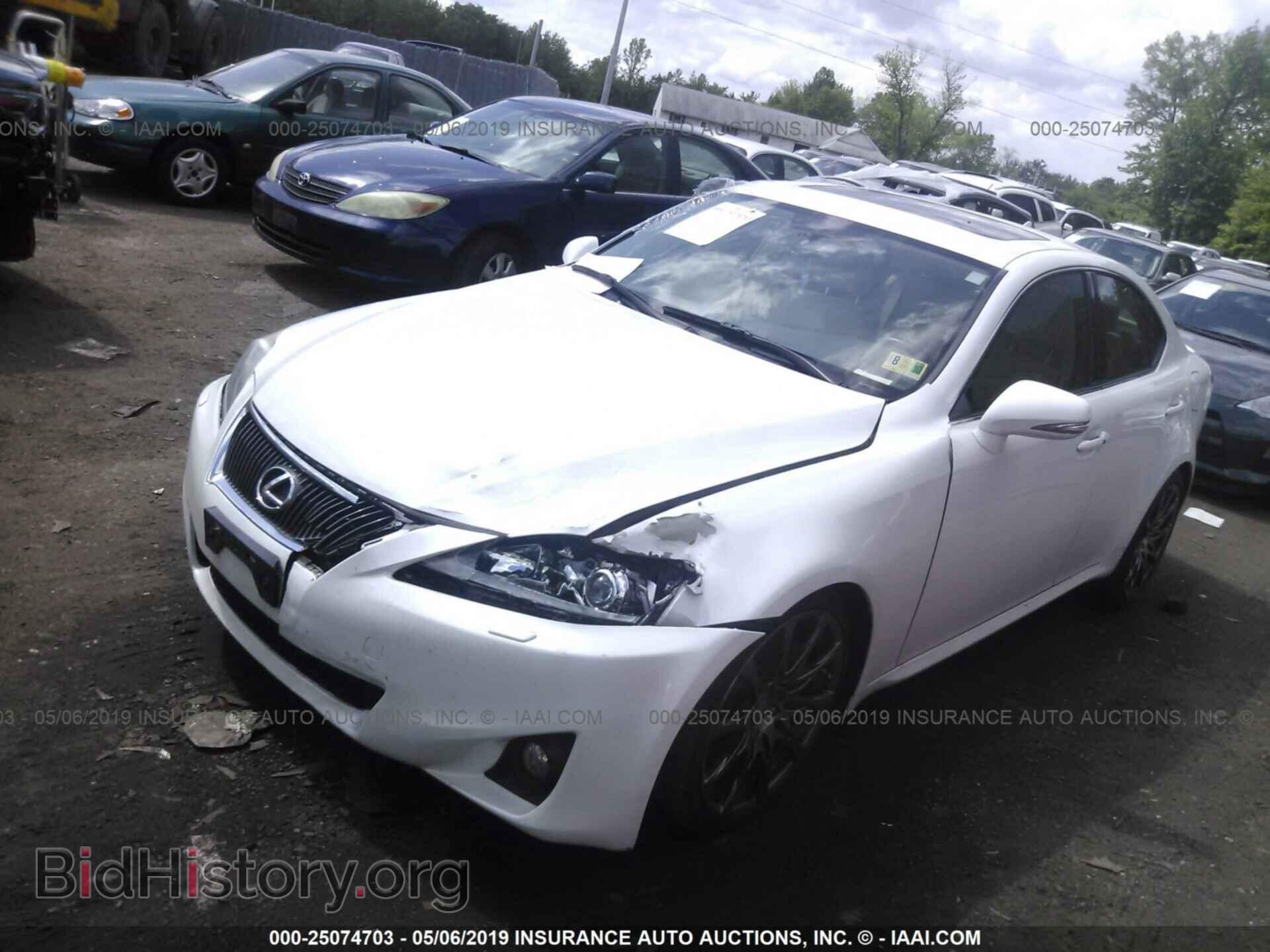 2011 LEXUS IS - VIN: JTHBE5C2XB5026985 - Фото 2