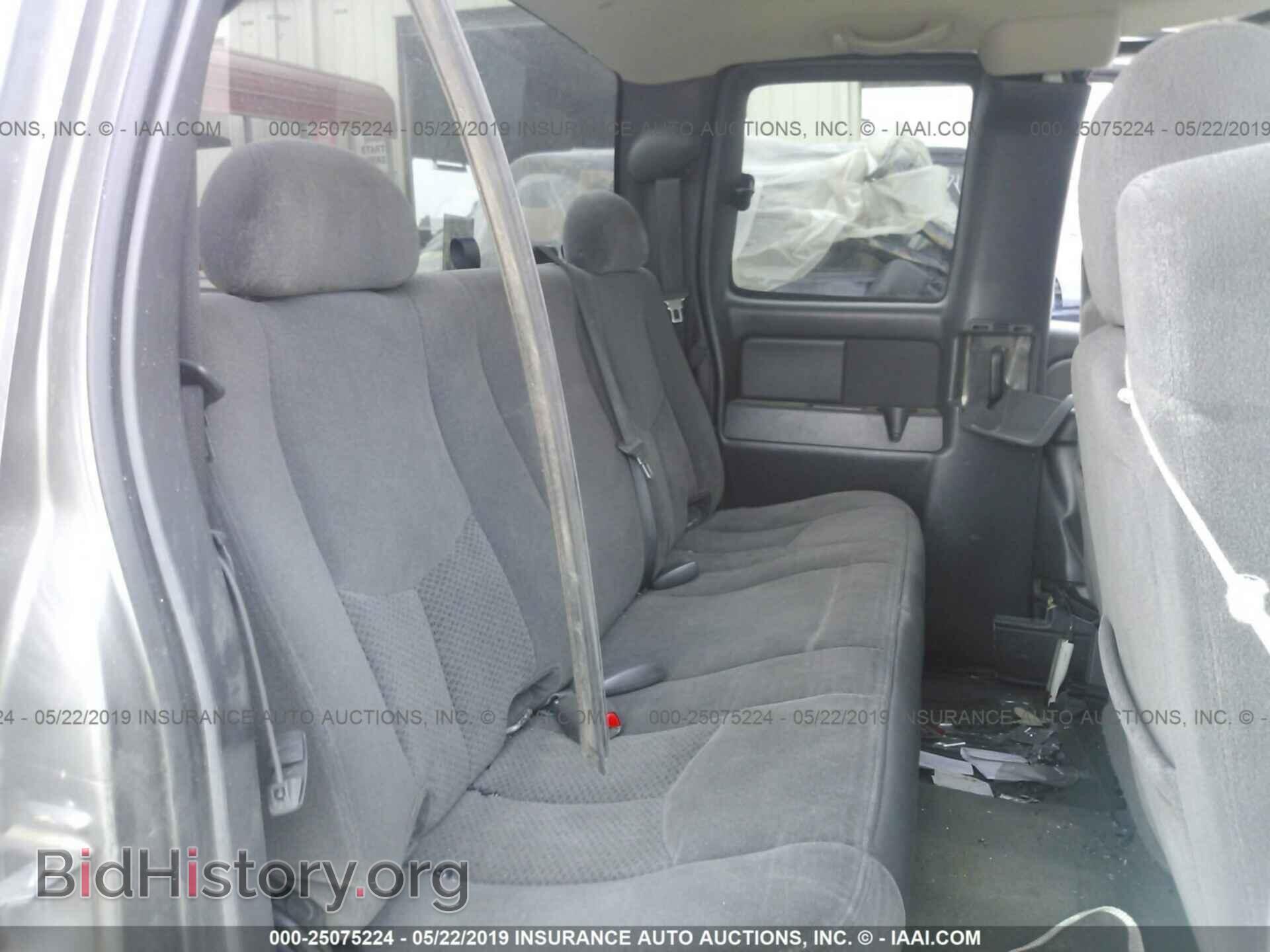 2006 CHEVROLET SILVERADO - VIN: 2GCEC19V761278232 - Фото 8