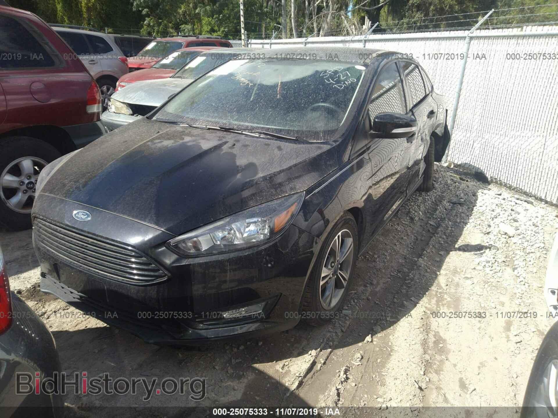 2017 FORD FOCUS - VIN: 1FADP3FE4HL252058 - Фото 2