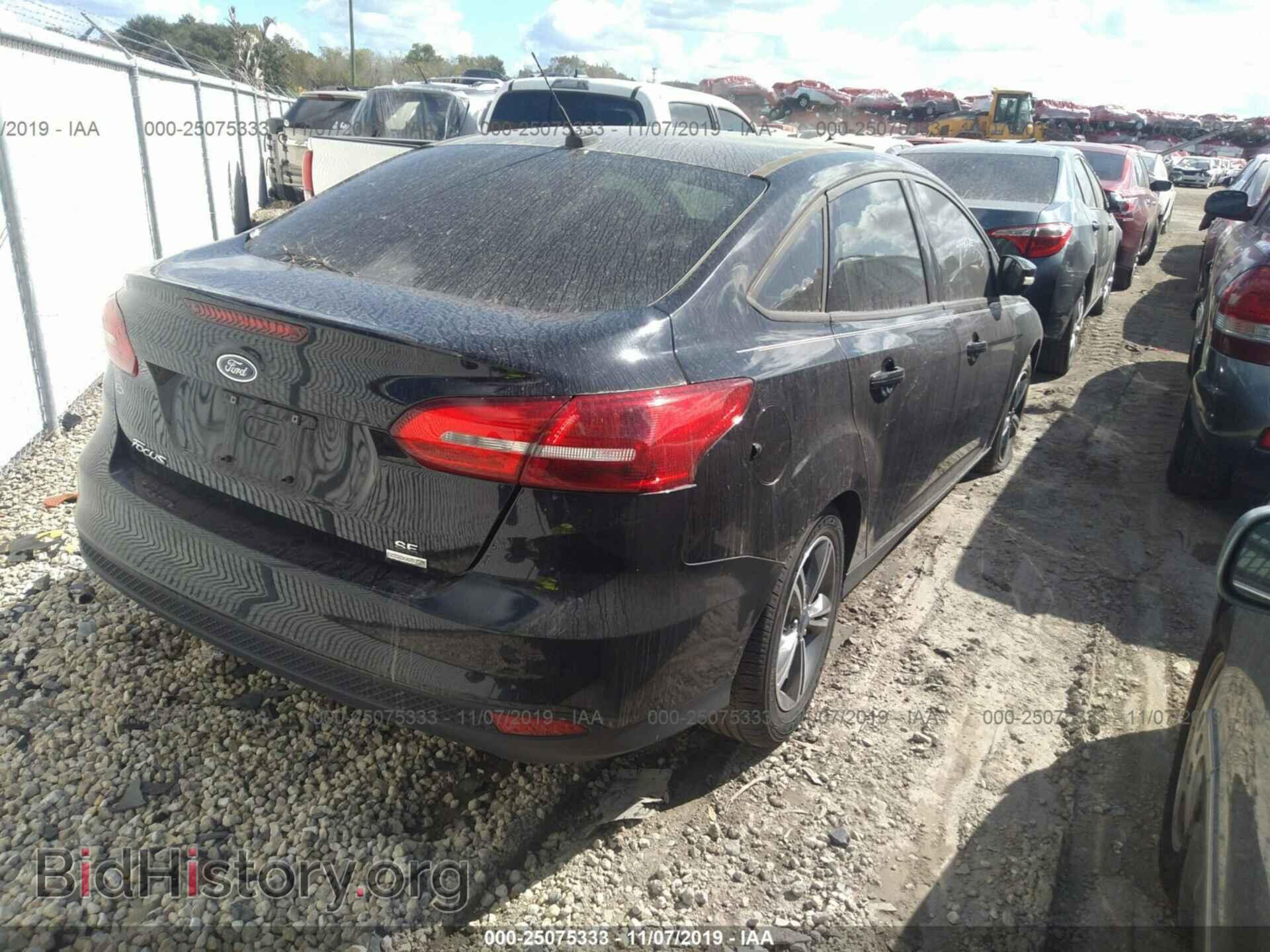 2017 FORD FOCUS - VIN: 1FADP3FE4HL252058 - Фото 4