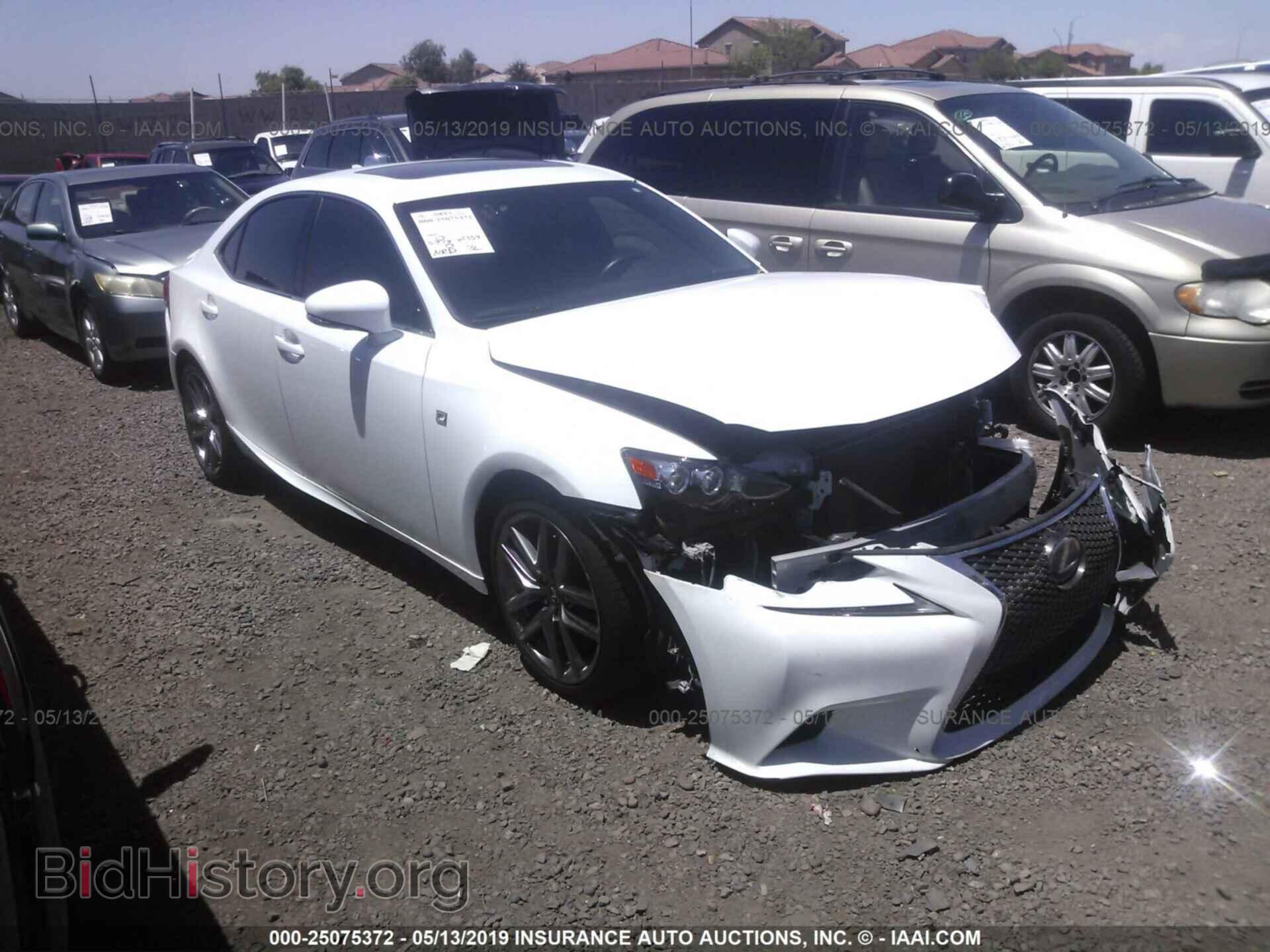 Photo JTHBF1D27F5072798 - LEXUS IS 2015