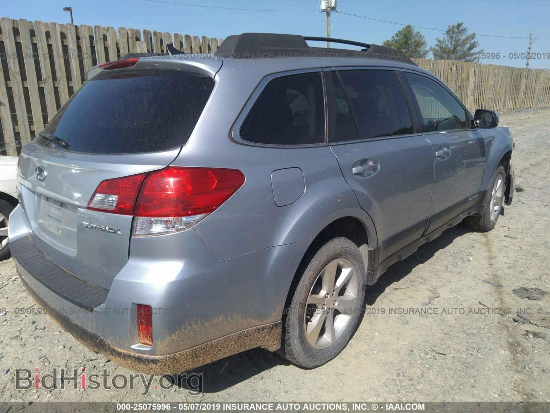 2013 SUBARU OUTBACK - VIN: 4S4BRCJC1D3239968 - Photo 4