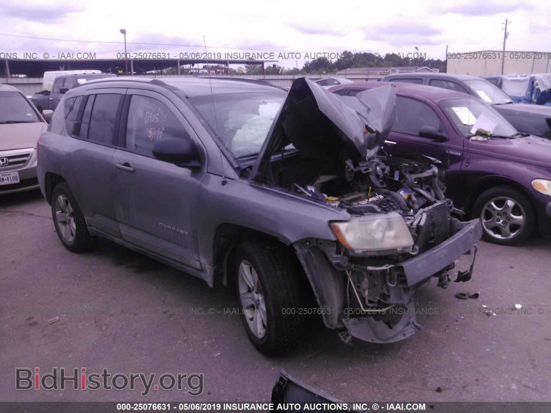 Фотография 1J4NT1FB1BD288077 - JEEP COMPASS 2011
