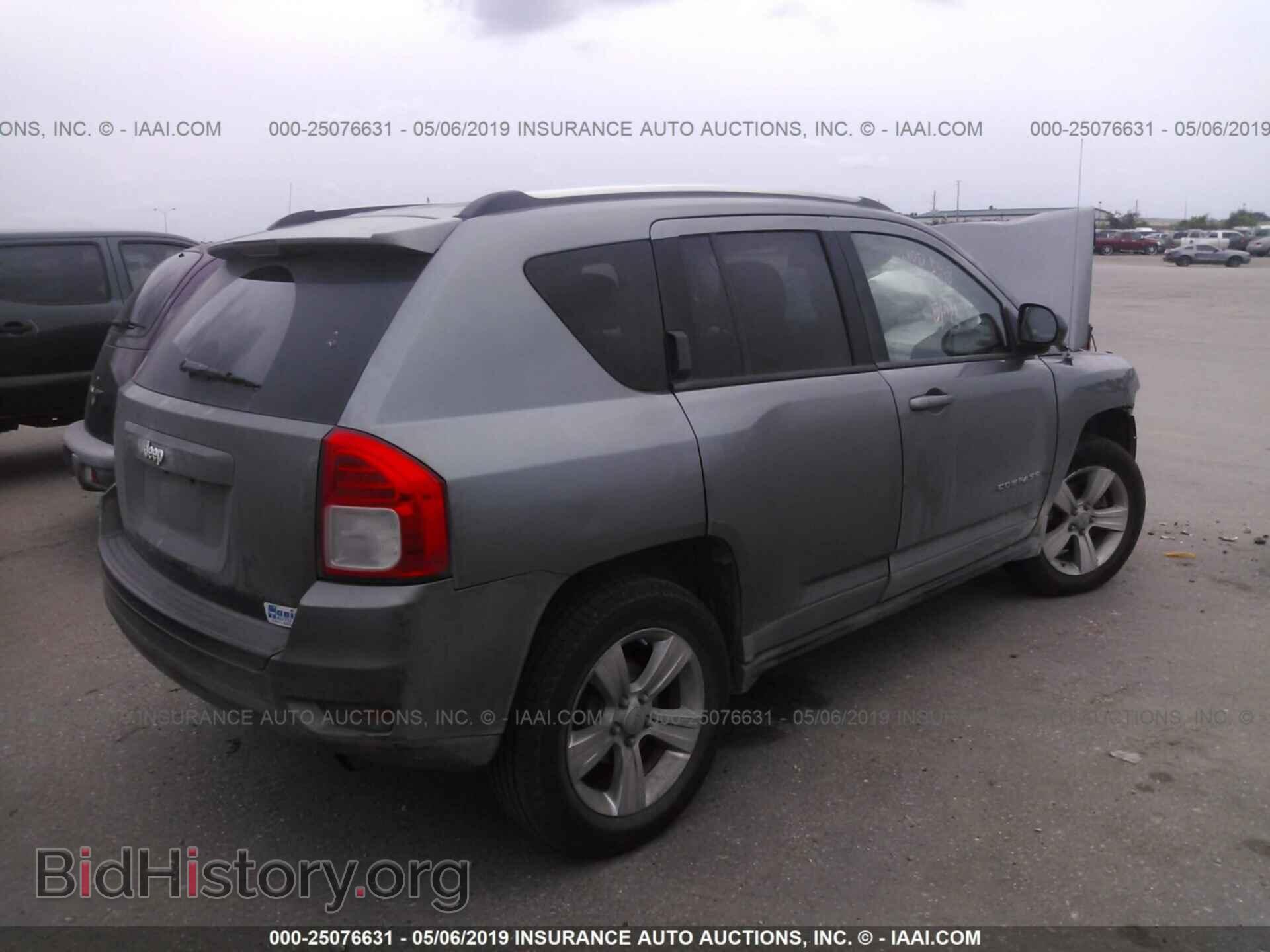 2011 JEEP COMPASS - VIN: 1J4NT1FB1BD288077 - Фото 4