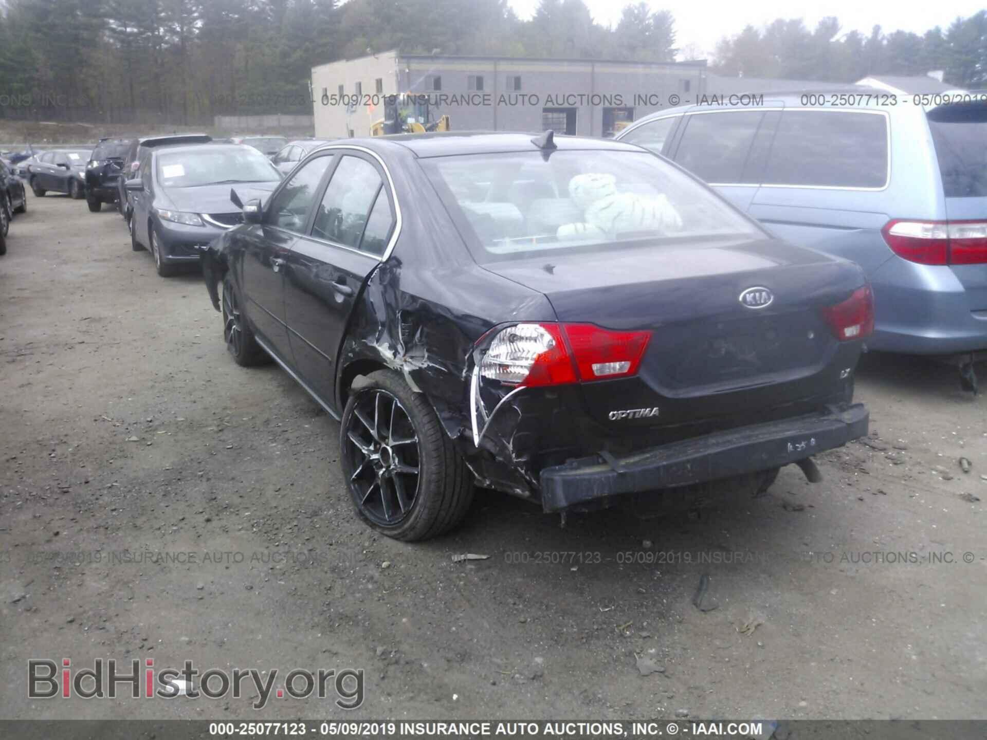 2009 KIA OPTIMA - VIN: KNAGE228895322428 - Фото 3