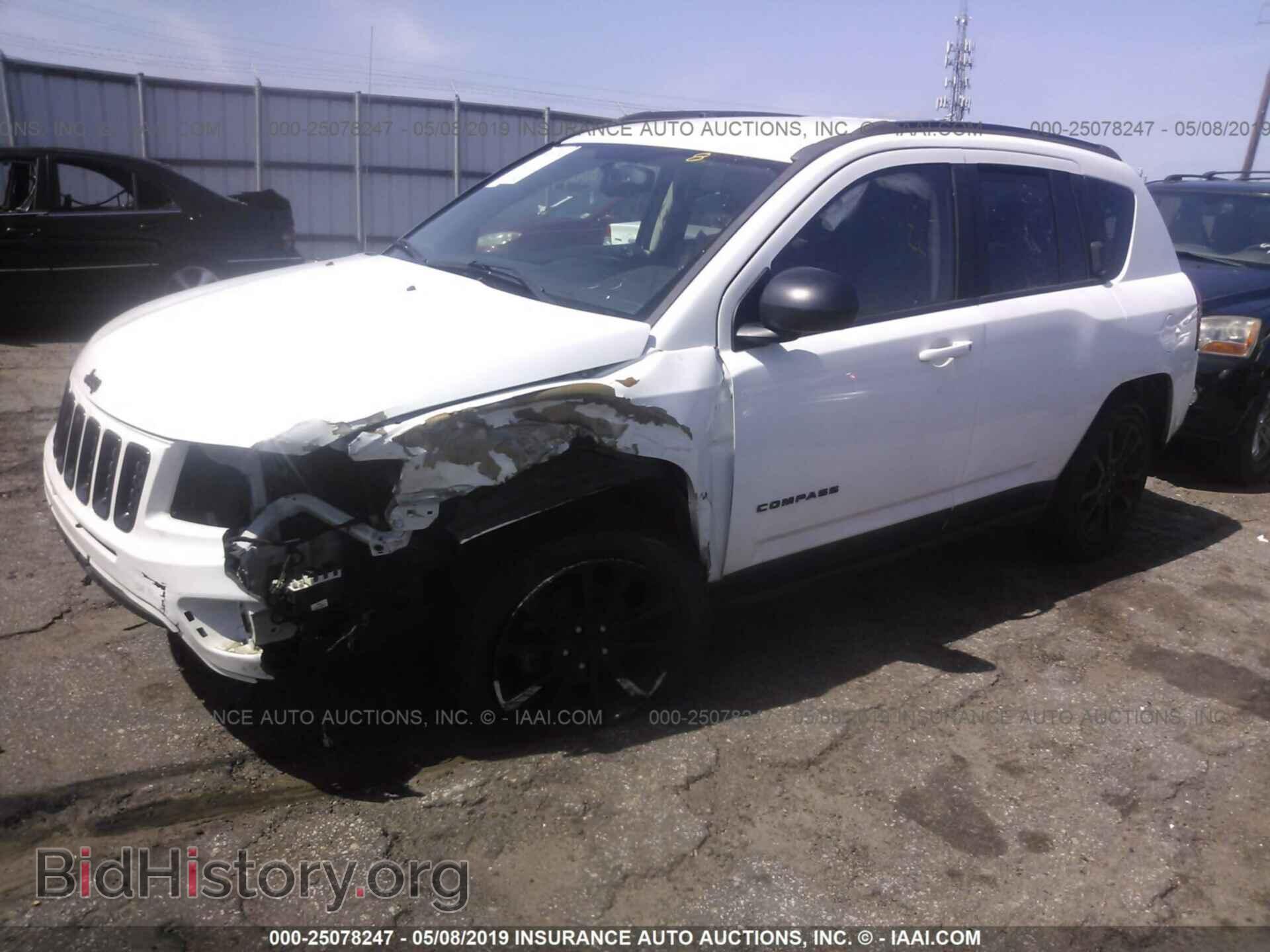 2014 JEEP COMPASS - VIN: 1C4NJCBA2ED764149 - Photo 2
