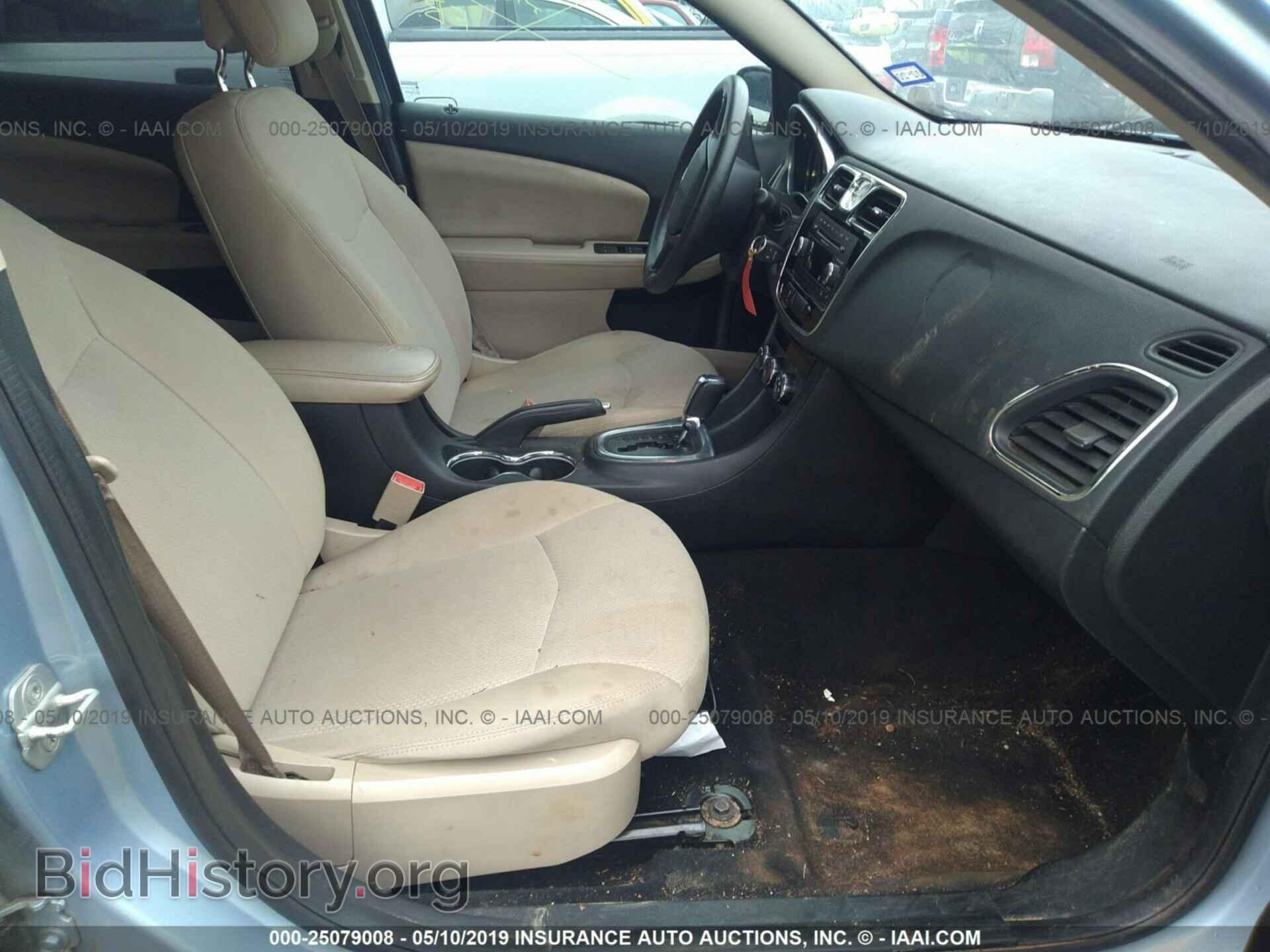 2012 CHRYSLER 200 - VIN: 1C3CCBAB1CN281835 - Фото 5