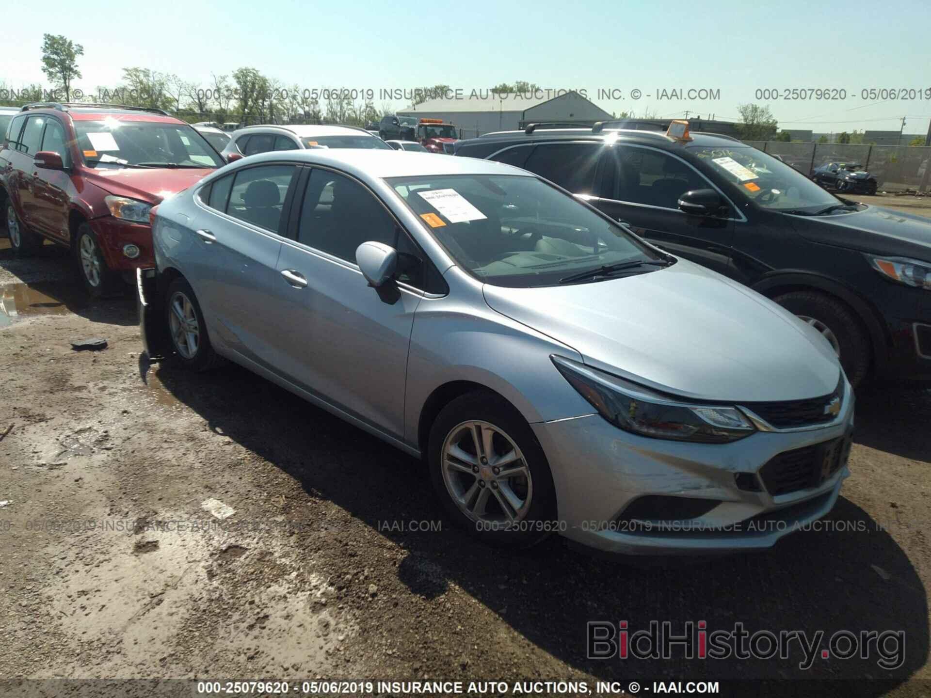 Photo 1G1BE5SM4H7159431 - CHEVROLET CRUZE 2017