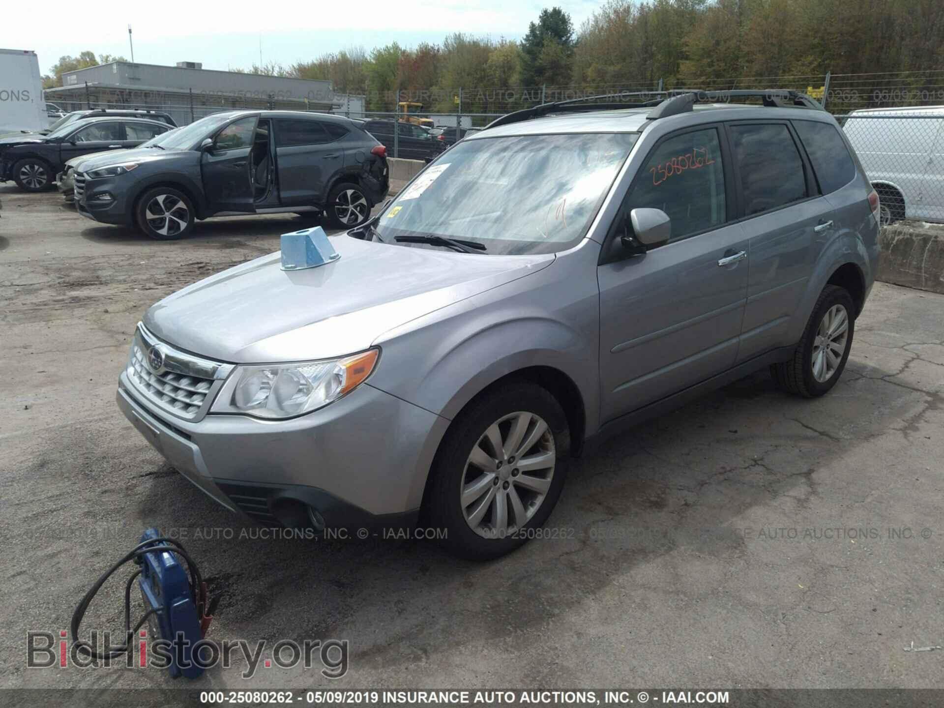 2011 SUBARU FORESTER - VIN: JF2SHAEC1BH737272 - Фото 2