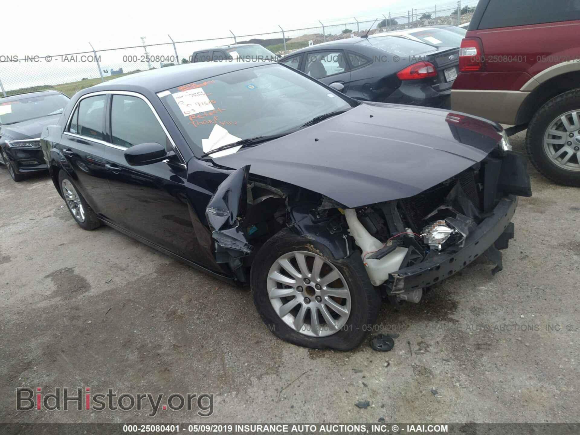 Фотография 2C3CCAAG1CH261440 - CHRYSLER 300 2012