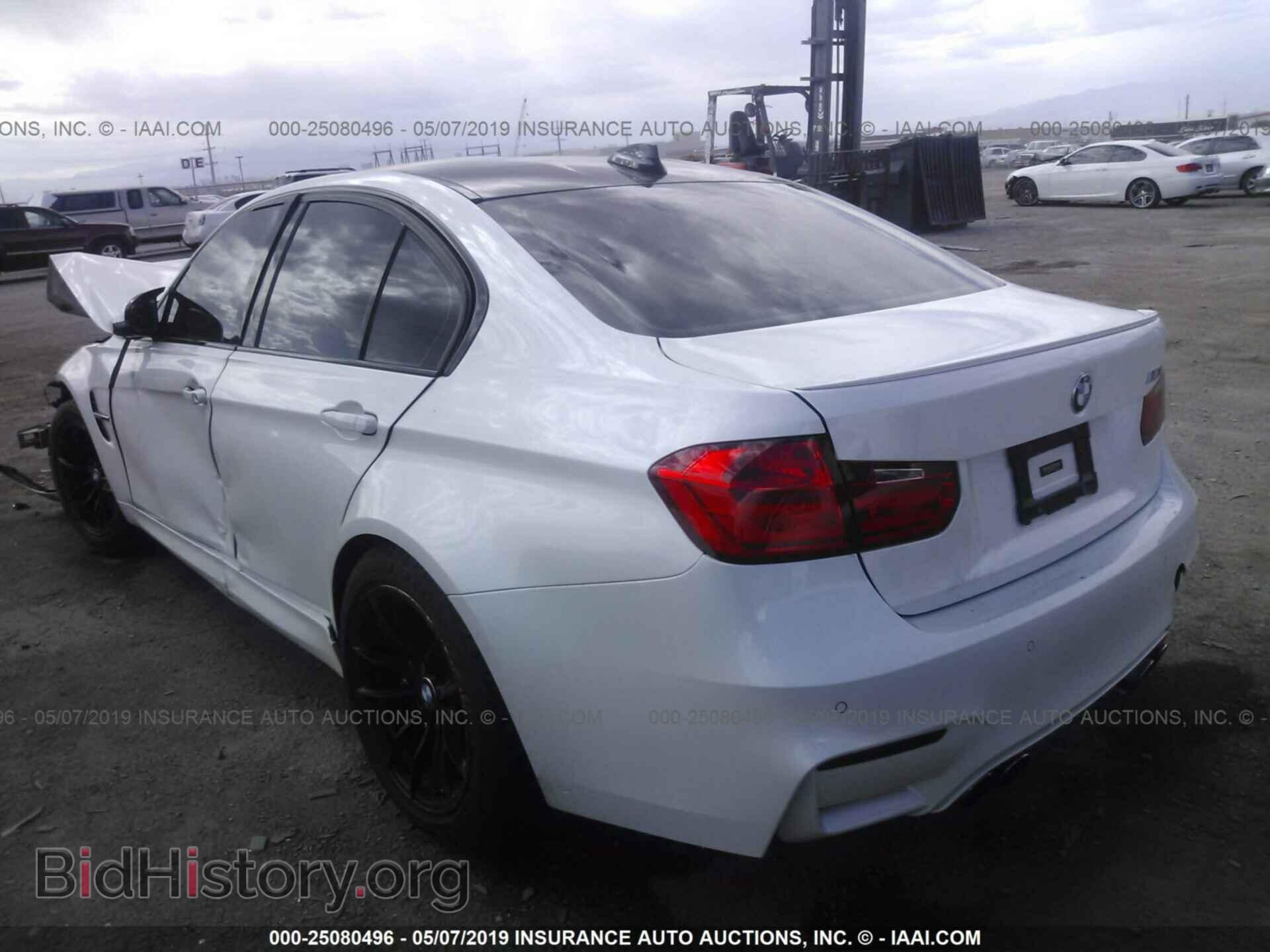 2015 BMW M3 - VIN: WBS3C9C56FP803243 - Фото 3