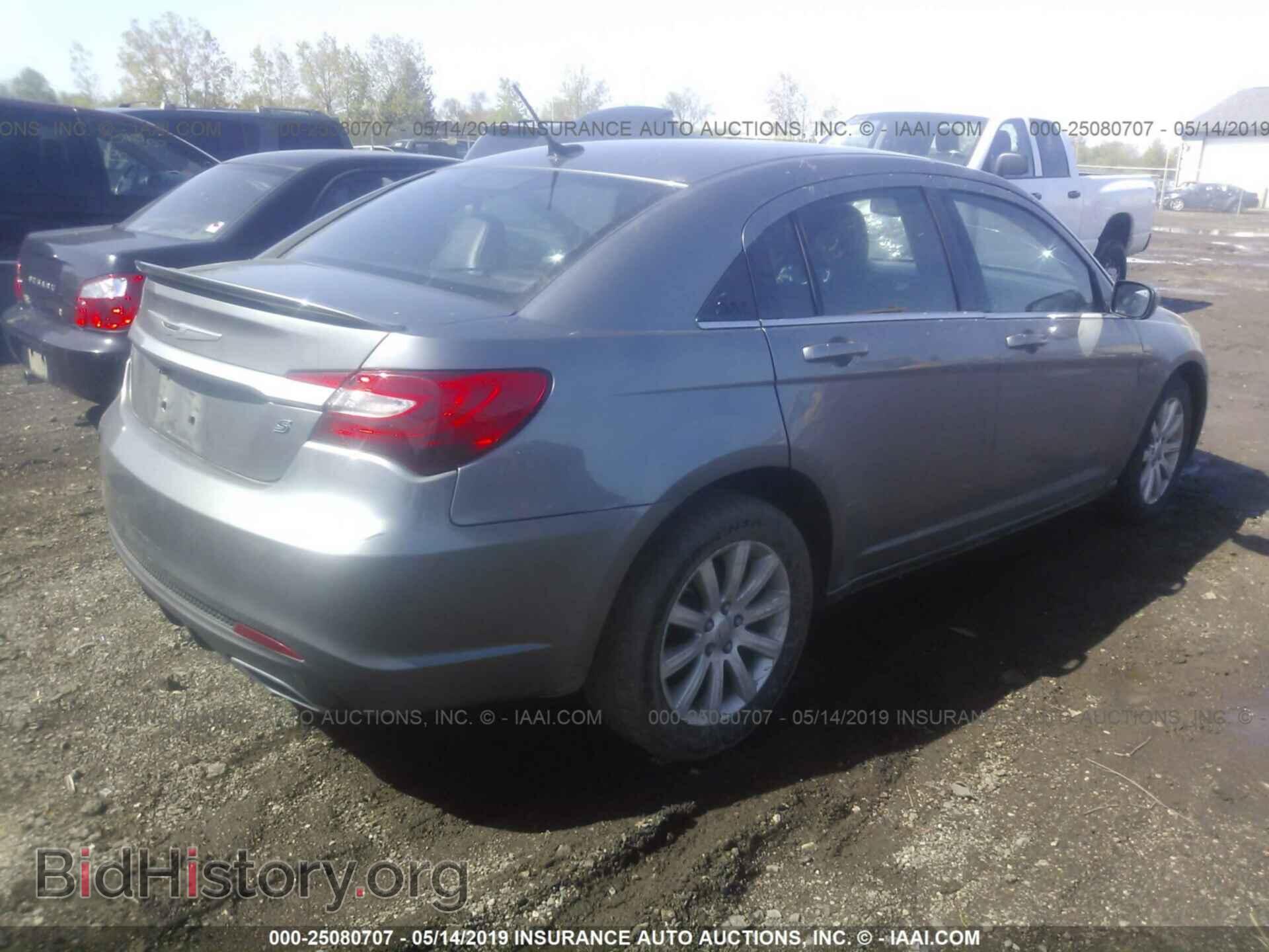 2013 CHRYSLER 200 - VIN: 1C3CCBCG6DN754784 - Photo 4
