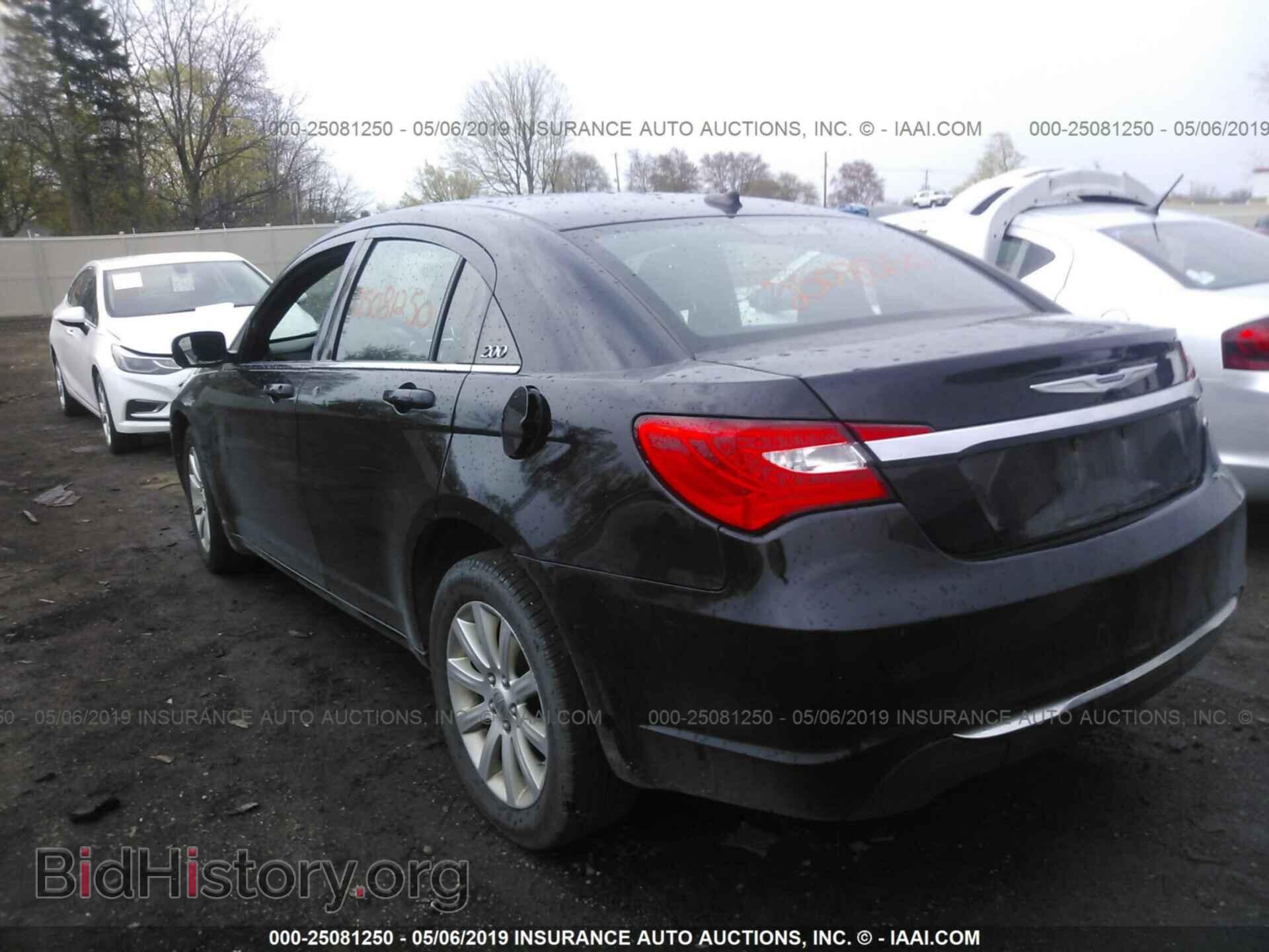 2011 CHRYSLER 200 - VIN: 1C3BC1FB8BN625657 - Фото 3