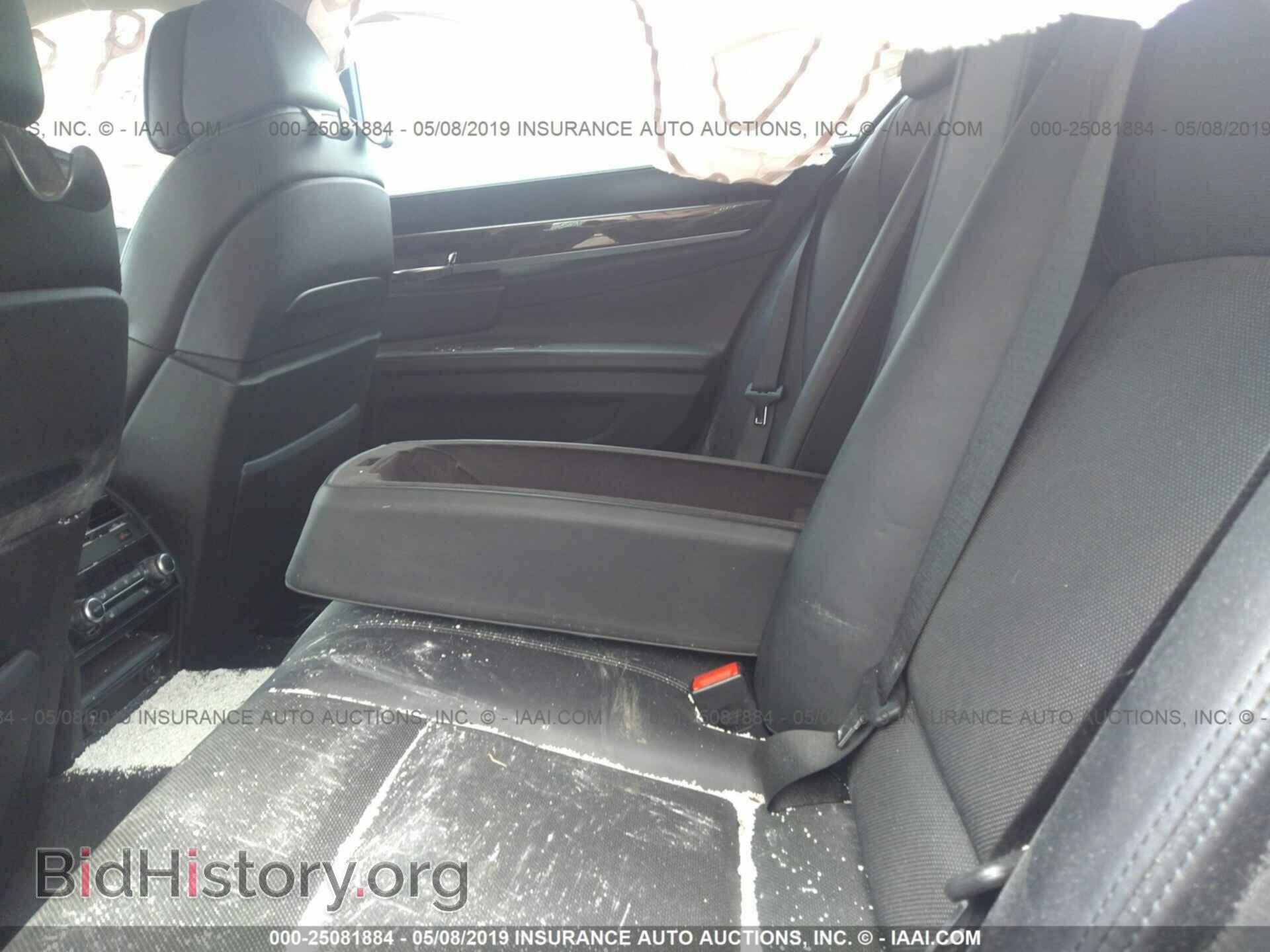 2012 BMW 750 - VIN: WBAKC6C5XCC396254 - Фото 8