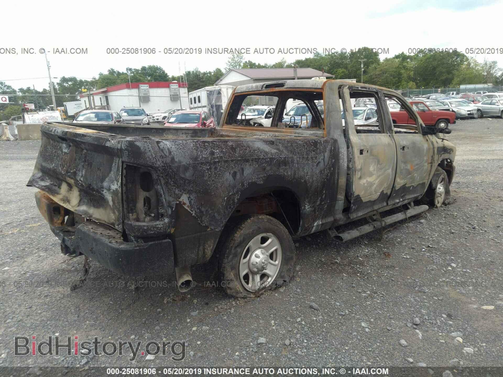 2016 RAM 2500 - VIN: 3C6UR5CL5GG235839 - Фото 4