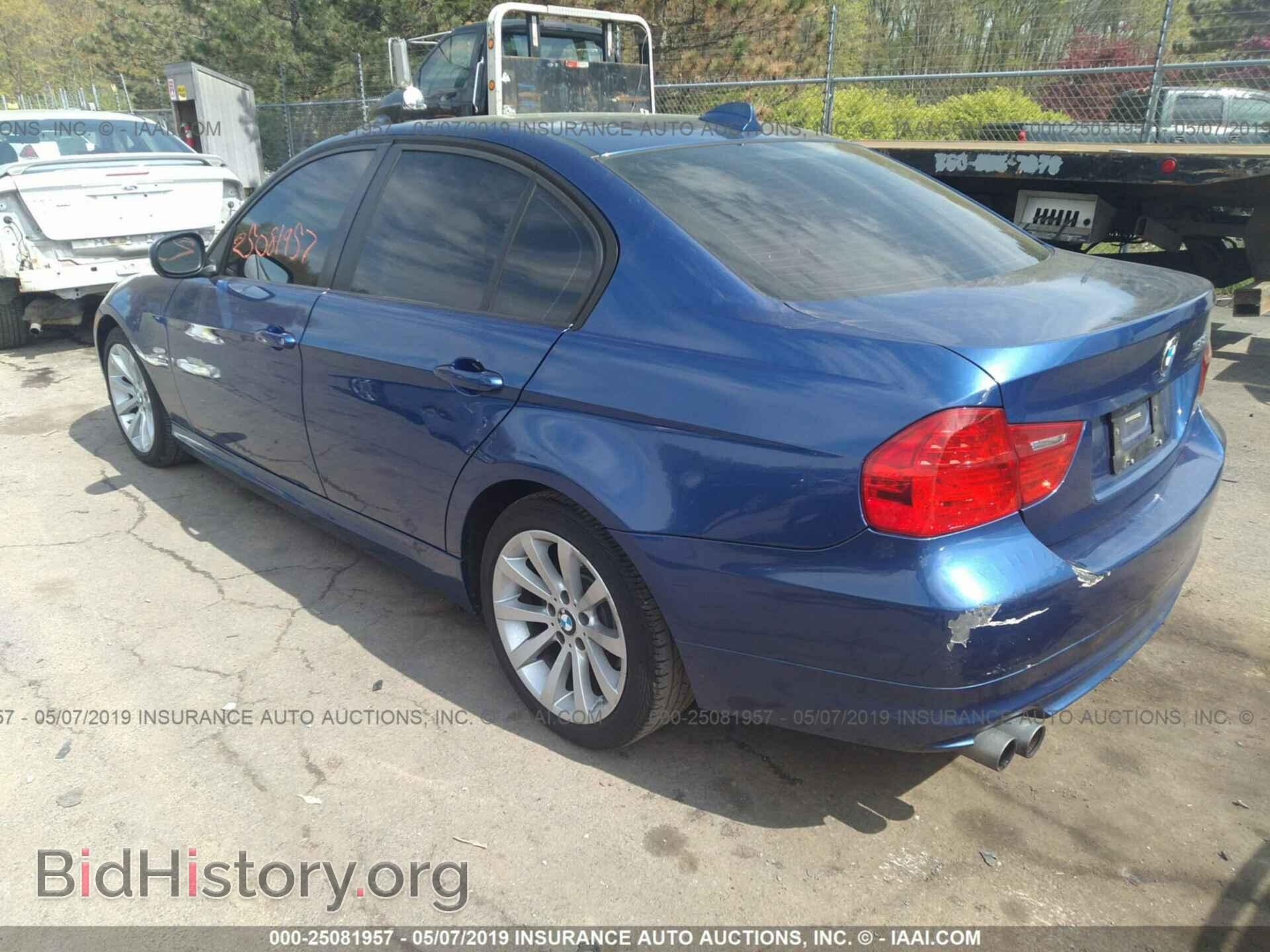 2011 BMW 328 - VIN: WBAPK5C50BA654052 - Фото 3