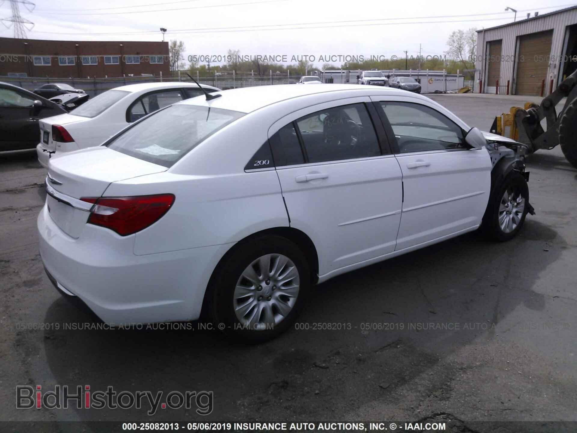 2013 CHRYSLER 200 - VIN: 1C3CCBAB1DN624063 - Photo 4