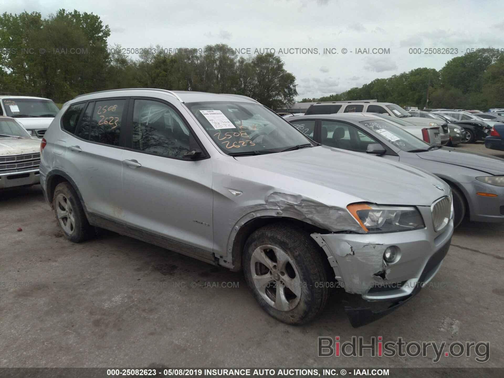 Photo 5UXWX5C51BL710843 - BMW X3 2011