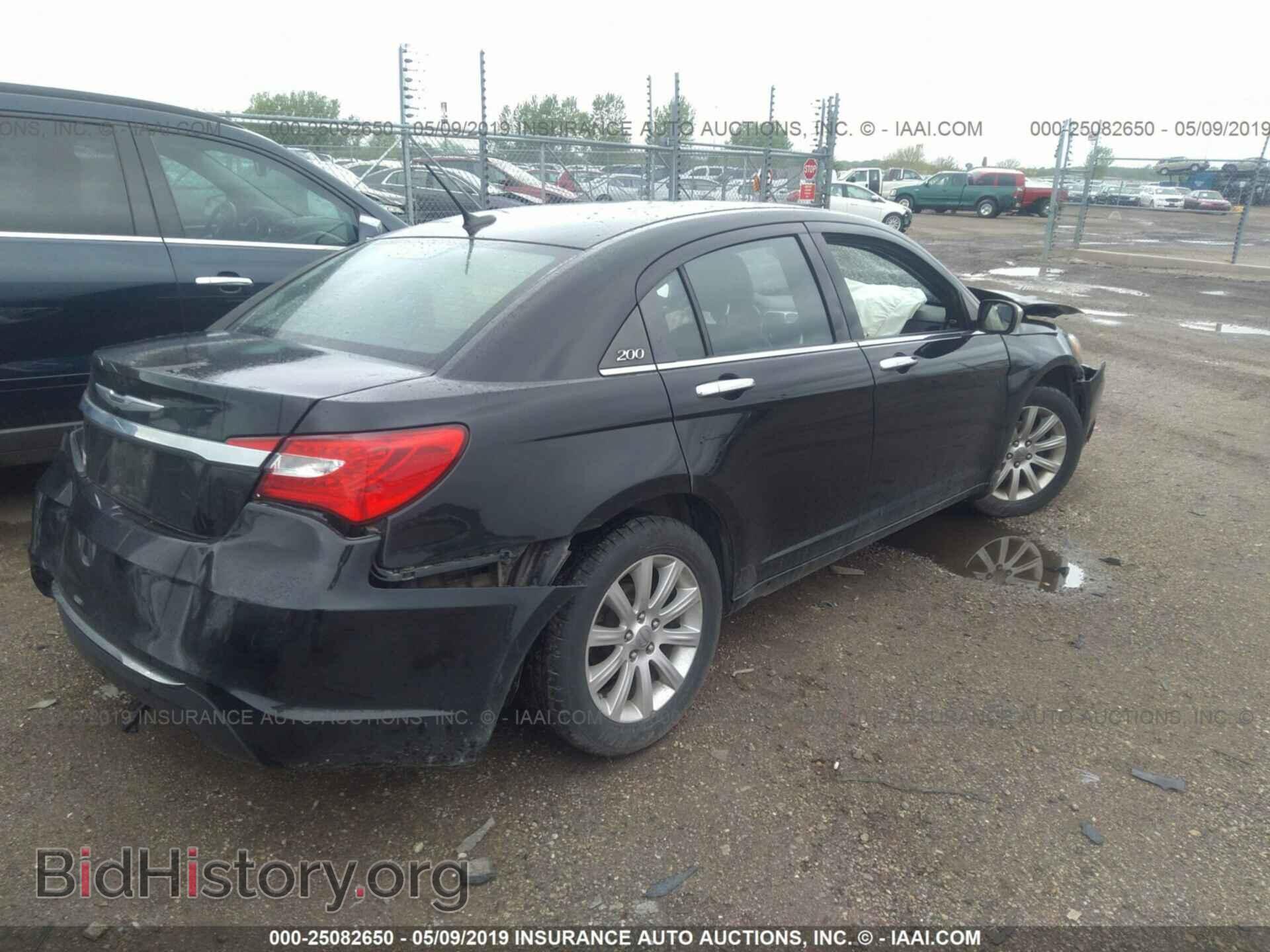 2013 CHRYSLER 200 - VIN: 1C3CCBCGXDN579097 - Photo 4