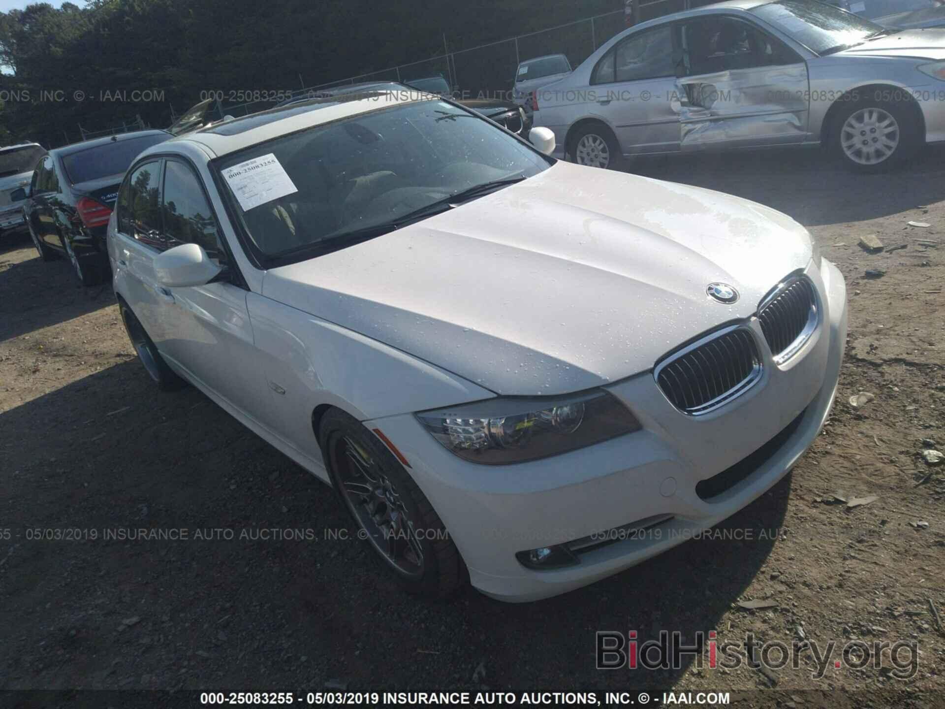 Фотография WBAPM5C51BE576464 - BMW 335 2011