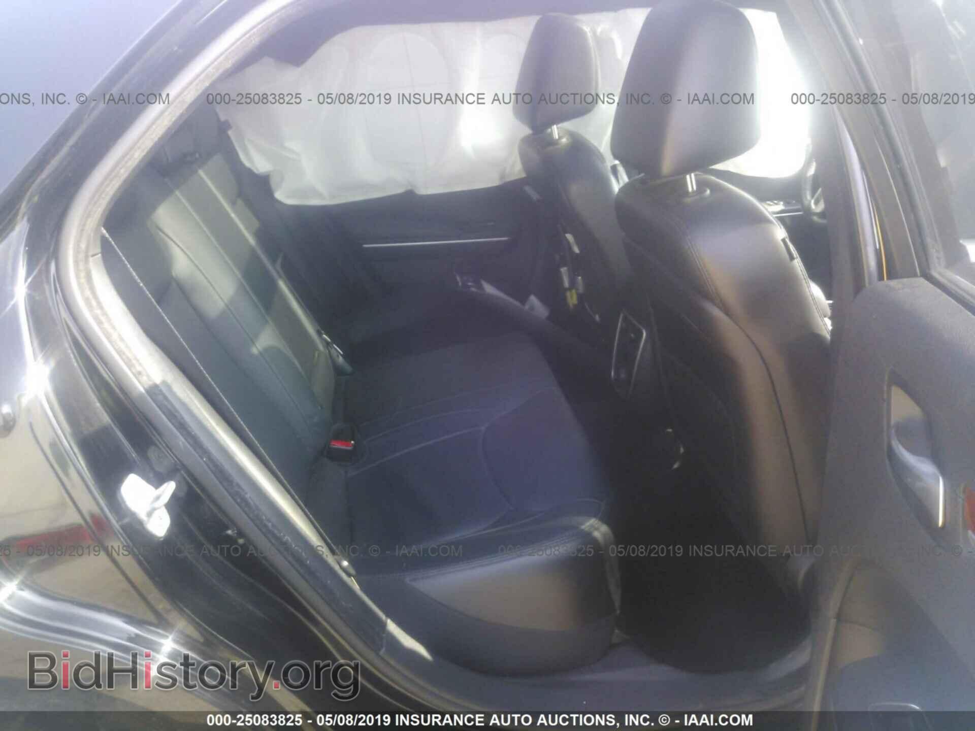 2014 CHRYSLER 300 - VIN: 2C3CCARG5EH323249 - Фото 8