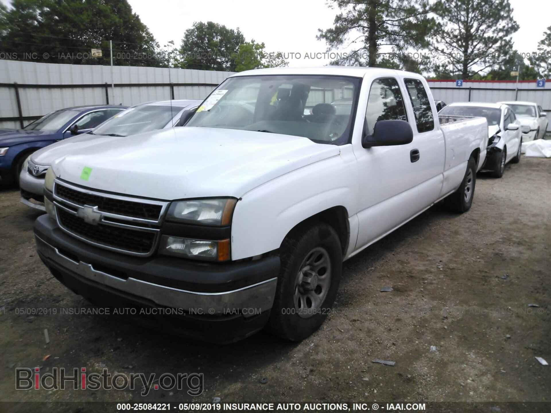 2006 CHEVROLET SILVERADO - VIN: 1GCEC19V96E230827 - Фото 2