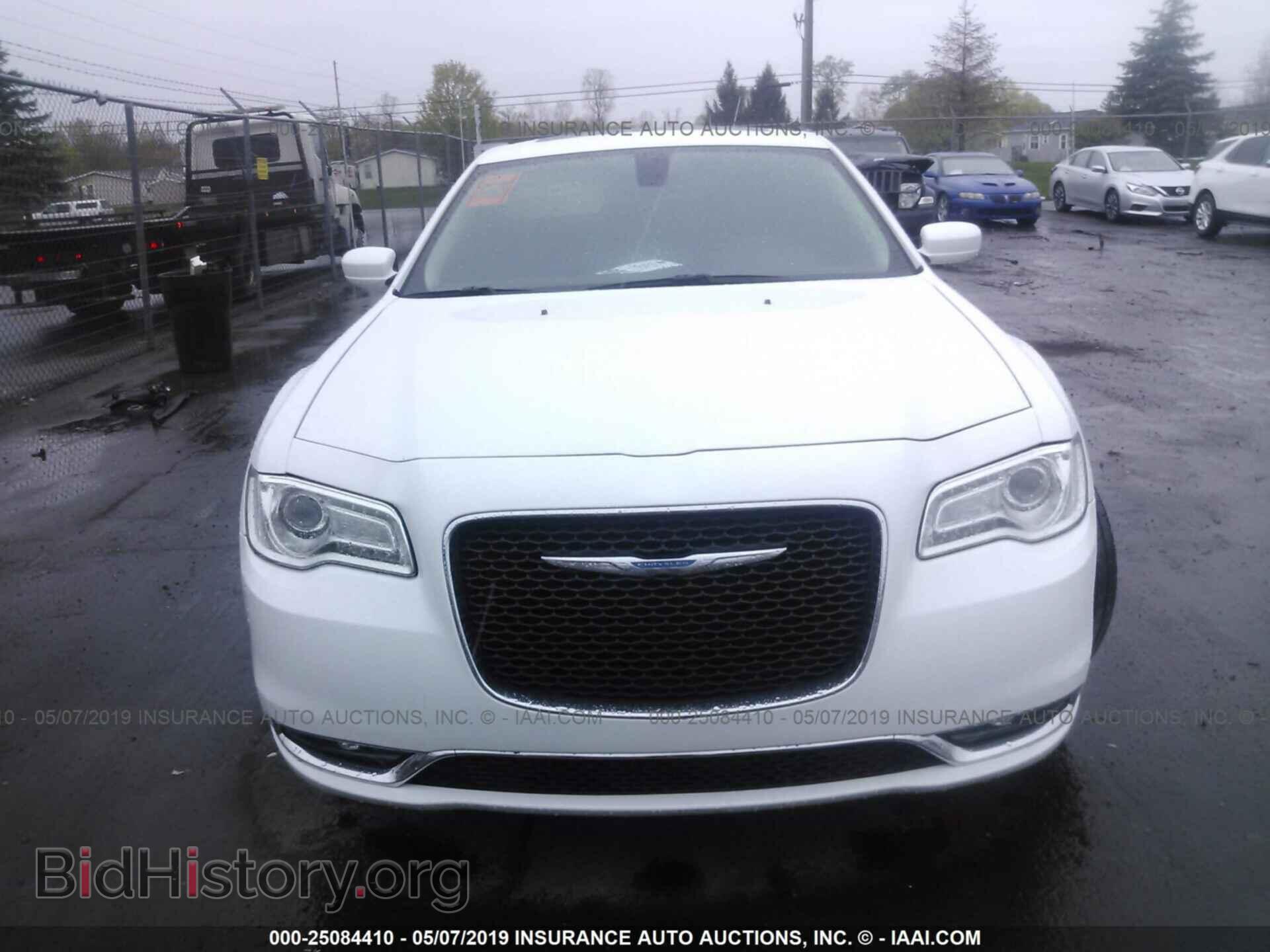 2017 CHRYSLER 300 - VIN: 2C3CCARG2HH616546 - Фото 6