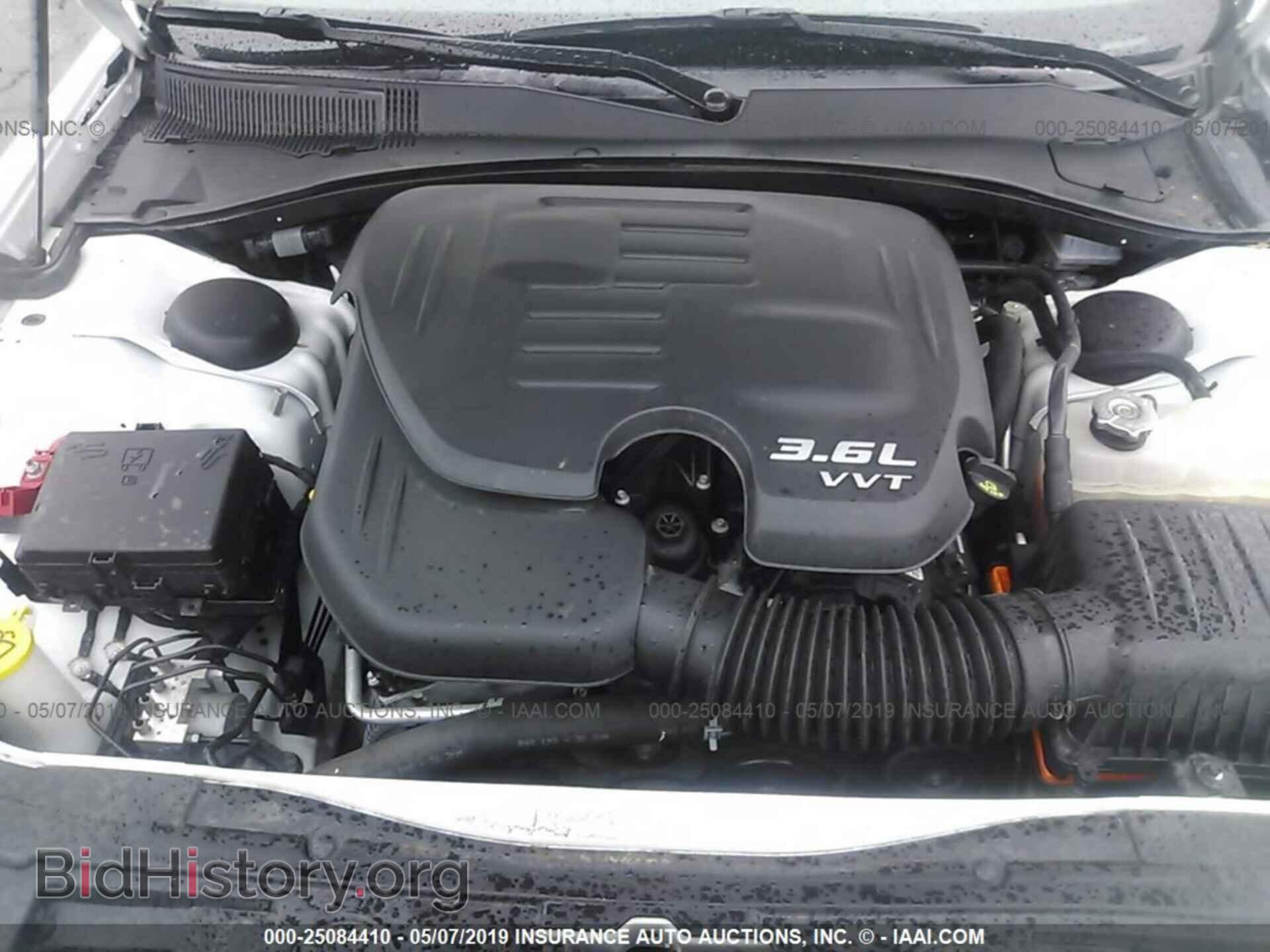 2017 CHRYSLER 300 - VIN: 2C3CCARG2HH616546 - Фото 10