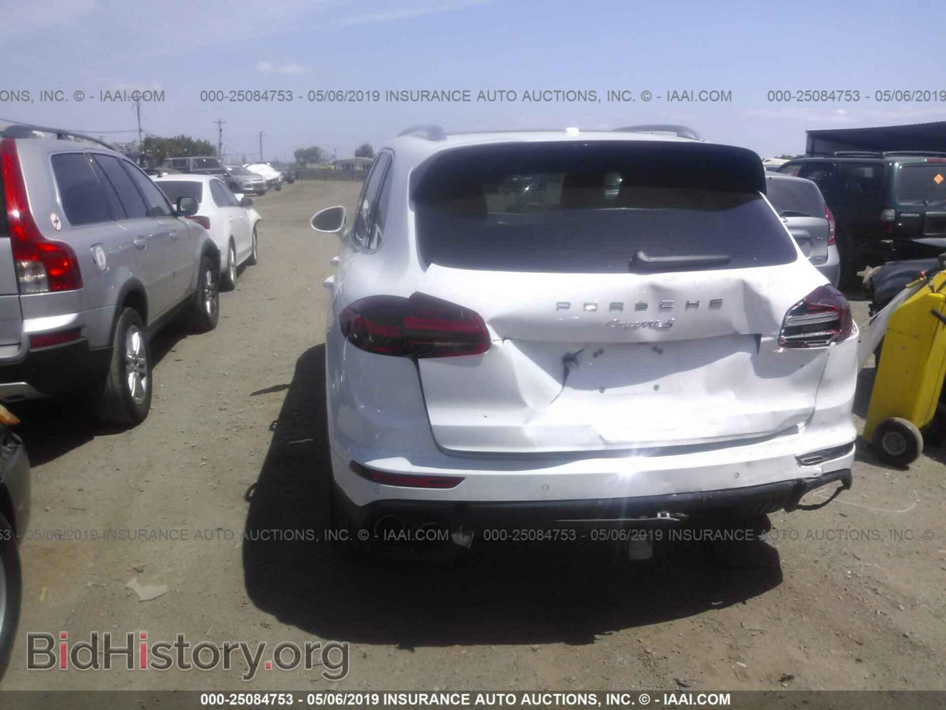 2017 PORSCHE CAYENNE - VIN: WP1AB2A28HLA50762 - Фото 3
