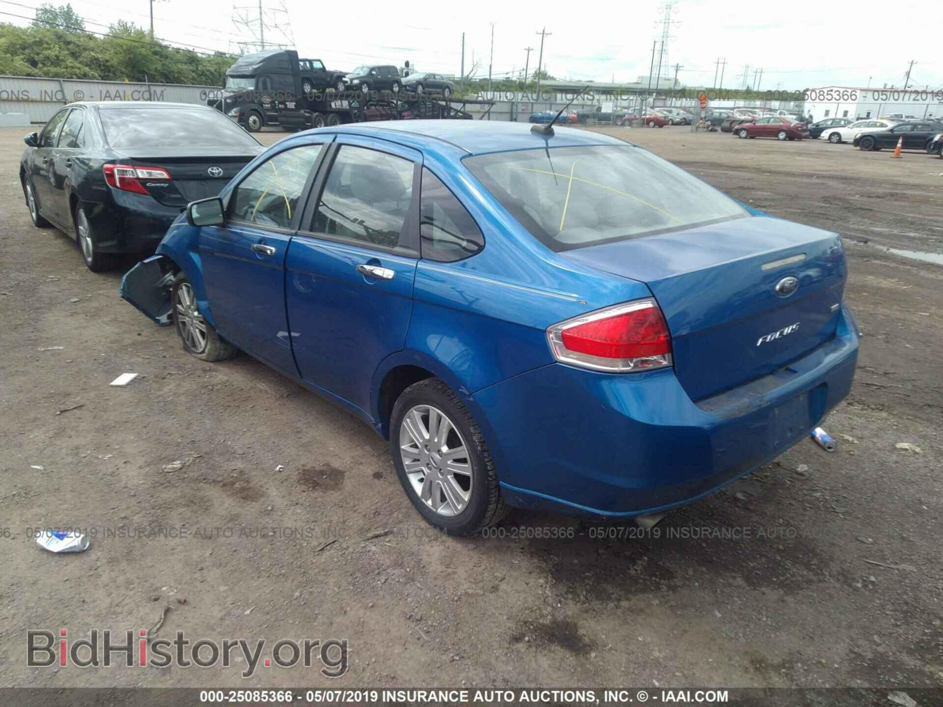 2011 FORD FOCUS - VIN: 1FAHP3HN3BW126200 - Фото 3