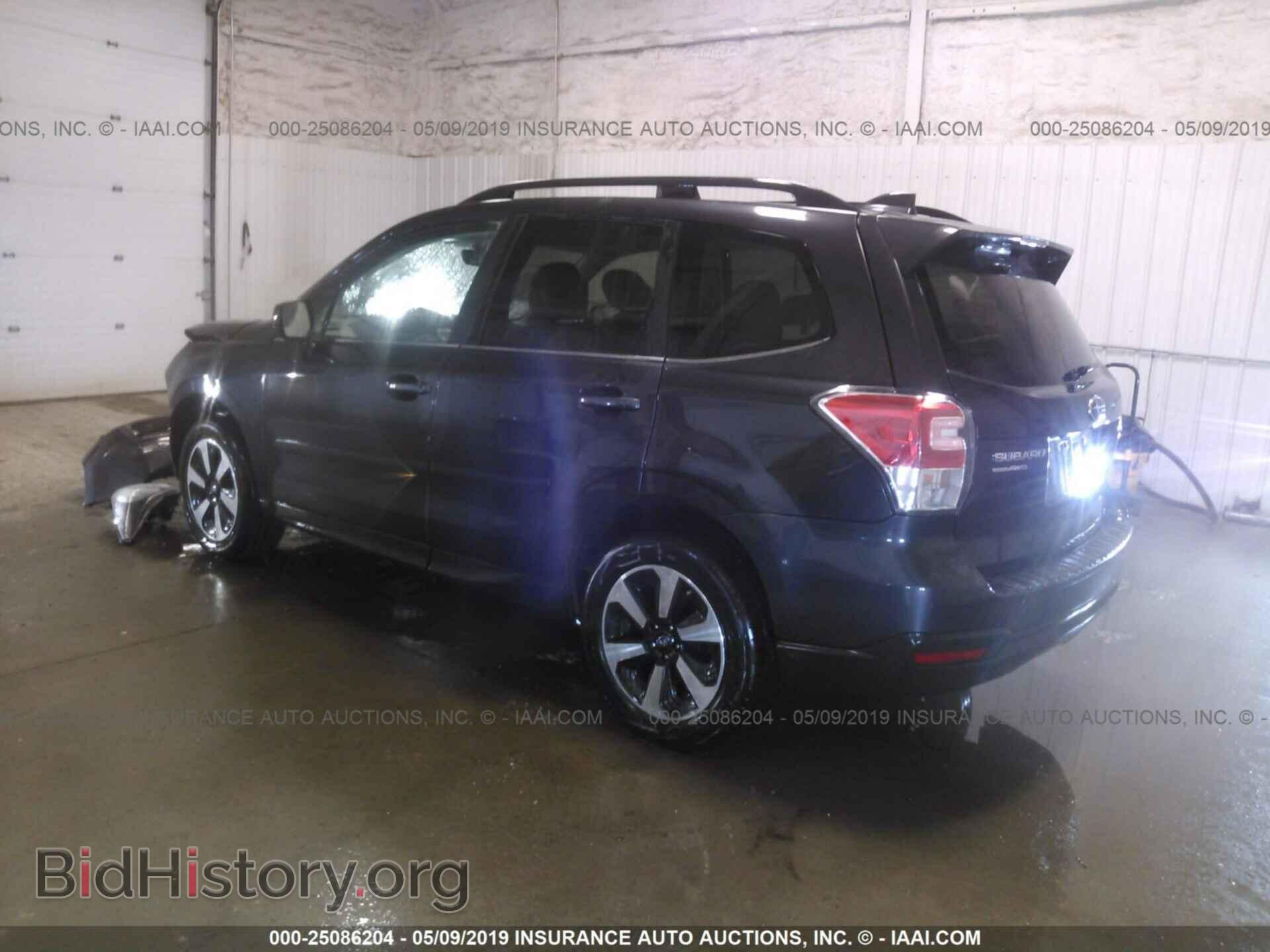 2017 SUBARU FORESTER - VIN: JF2SJAJC8HH447176 - Фото 3