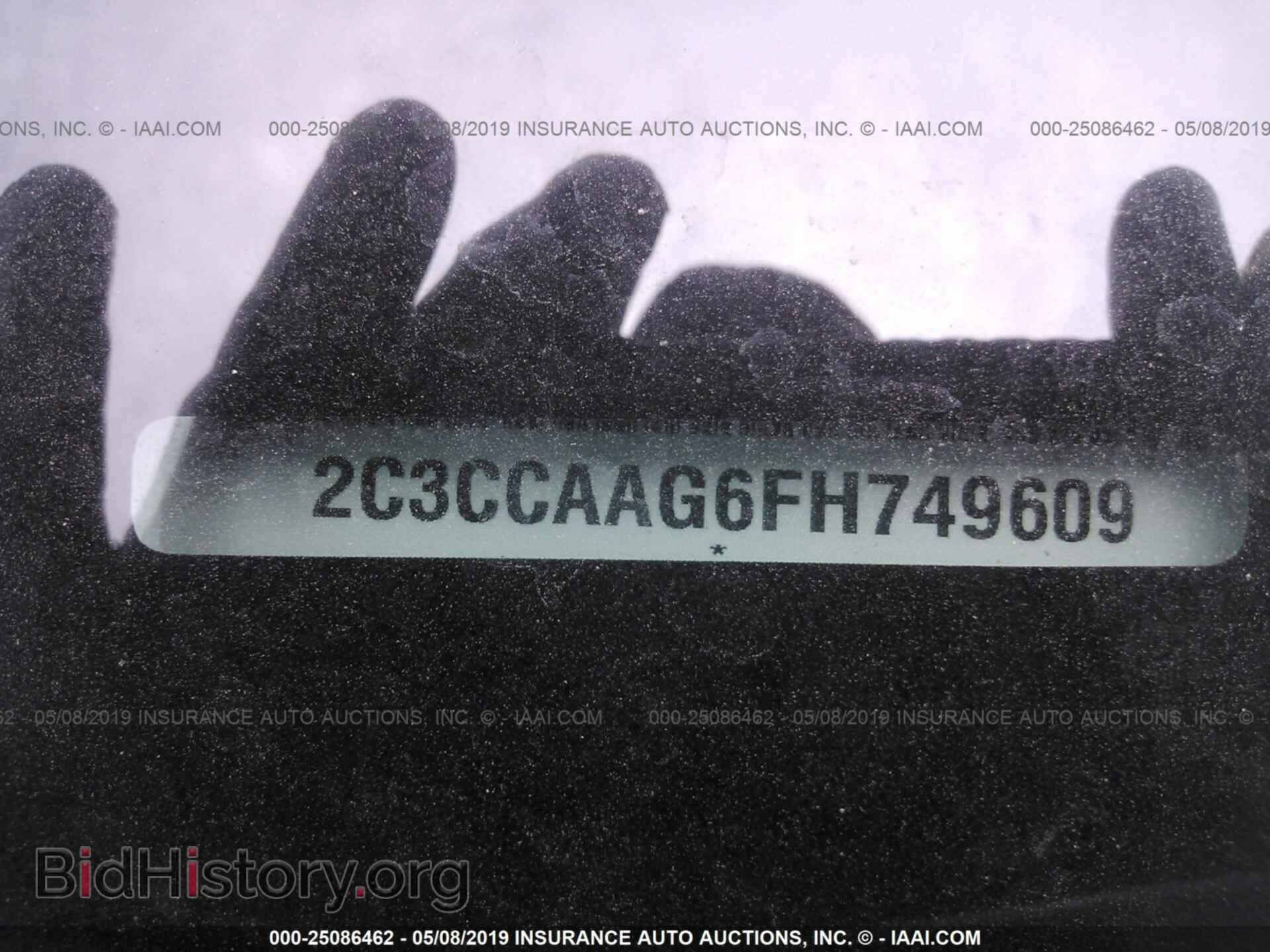 2015 CHRYSLER 300 - VIN: 2C3CCAAG6FH749609 - Фото 9