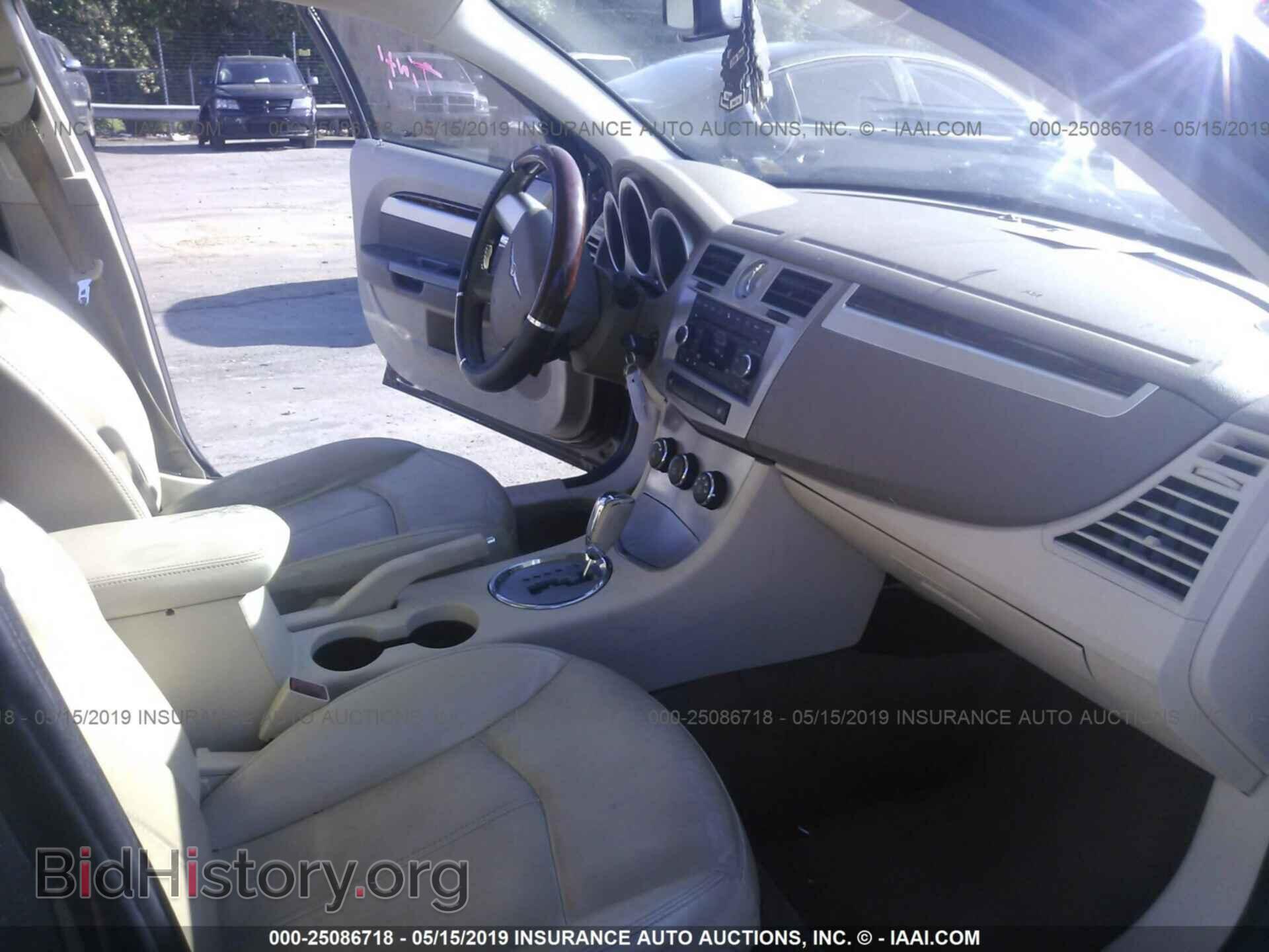 2010 CHRYSLER SEBRING - VIN: 1C3CC5FV2AN218762 - Photo 5