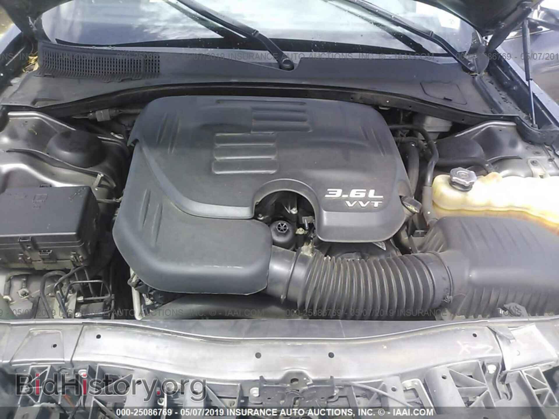 2014 CHRYSLER 300 - VIN: 2C3CCAAG9EH127617 - Фото 10
