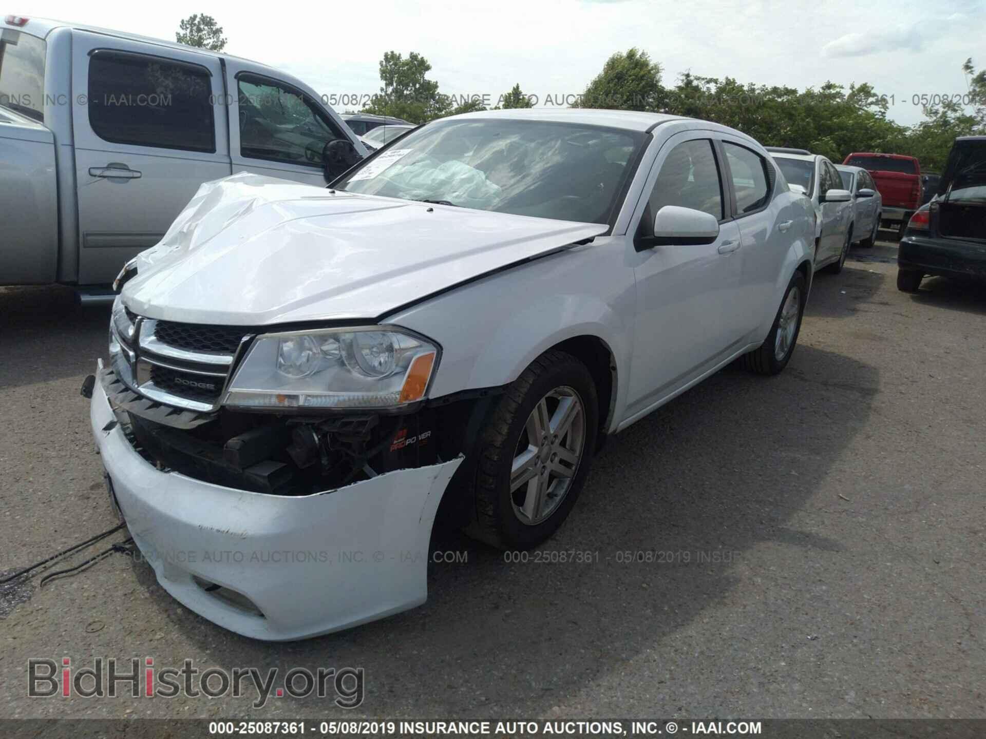 2011 DODGE AVENGER - VIN: 1B3BD1FB9BN561736 - Фото 2