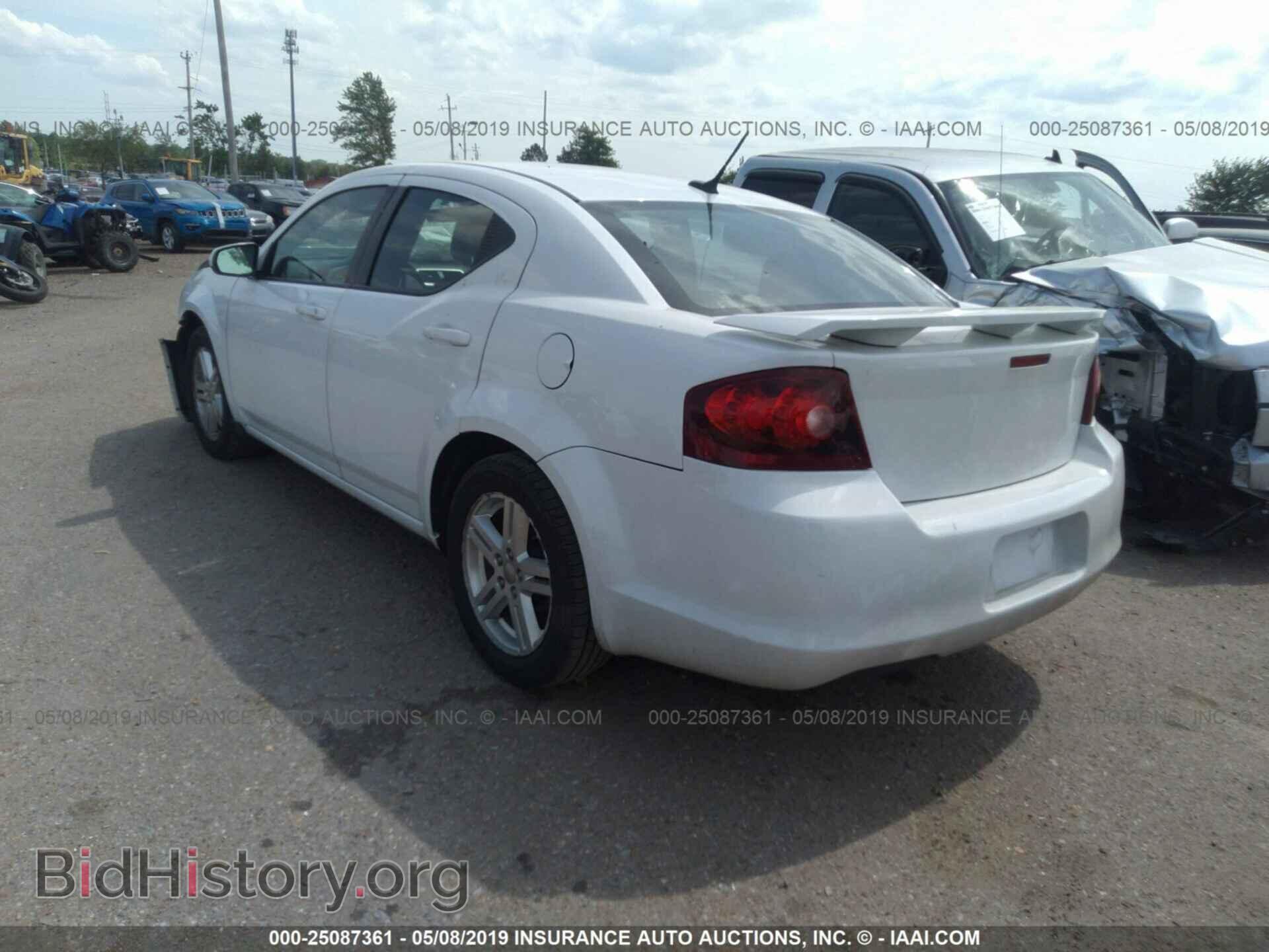 2011 DODGE AVENGER - VIN: 1B3BD1FB9BN561736 - Фото 3