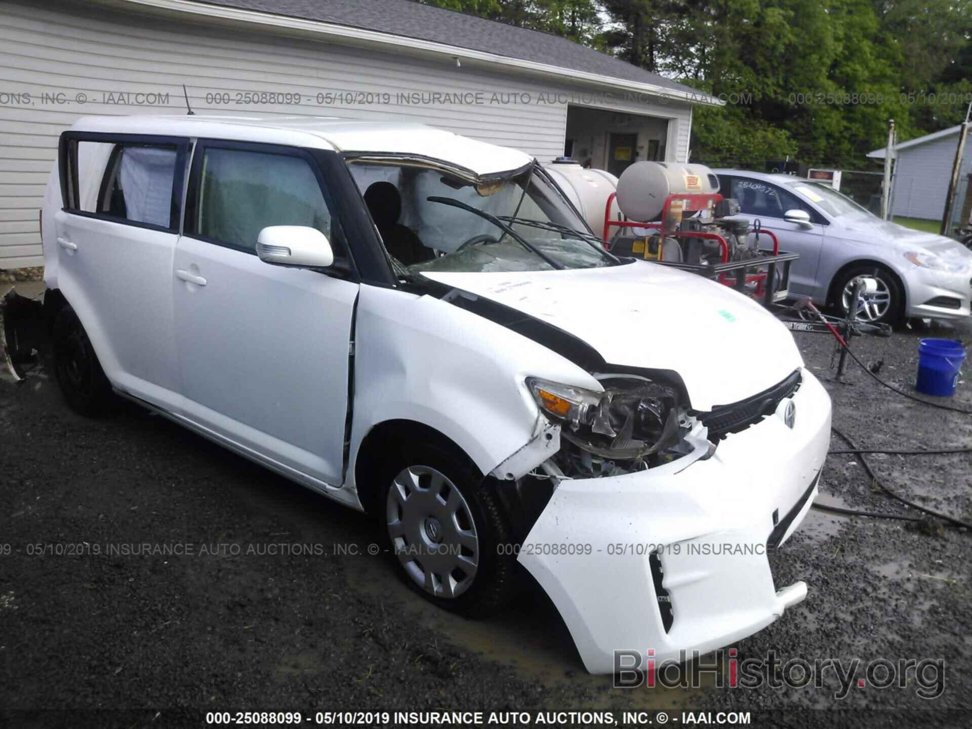 Фотография JTLZE4FE6FJ072525 - TOYOTA SCION XB 2015