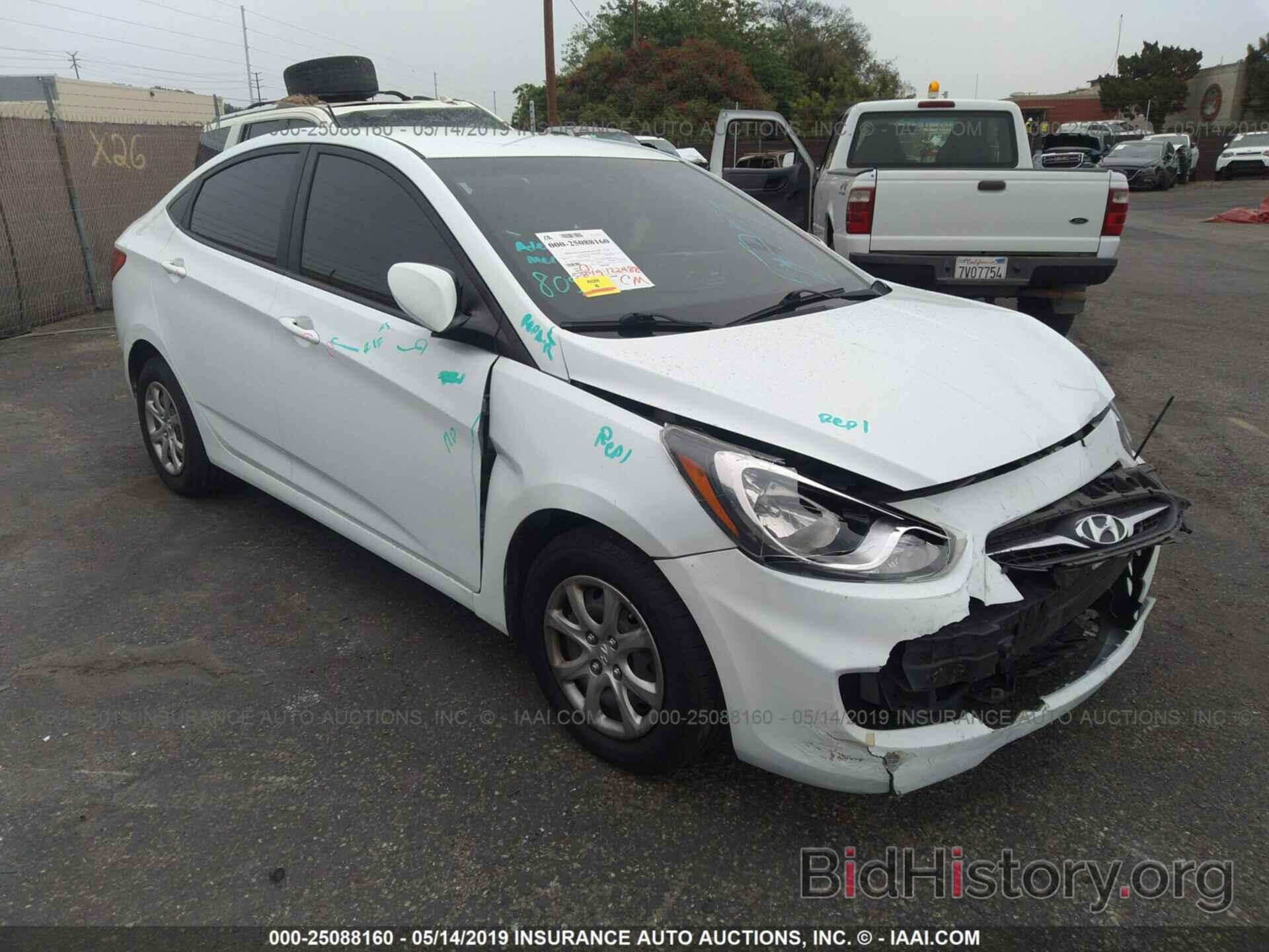 Фотография KMHCT4AE9DU323186 - HYUNDAI ACCENT 2013