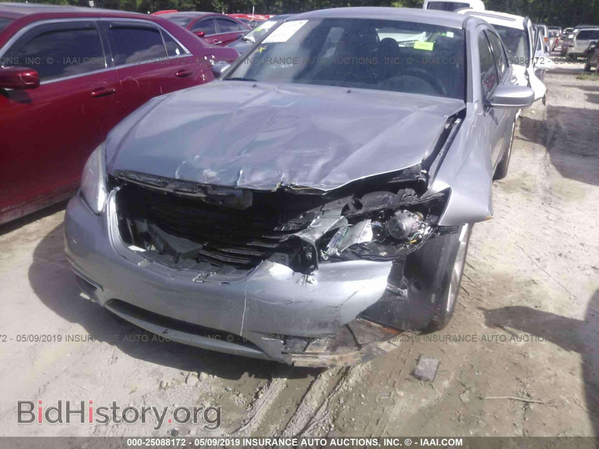 2013 CHRYSLER 200 - VIN: 1C3CCBAB1DN670038 - Photo 6