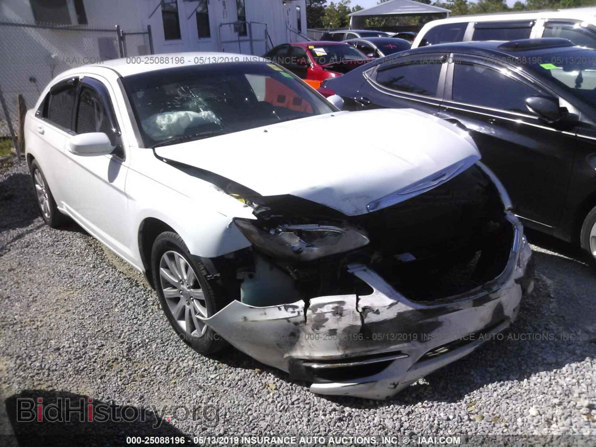 Фотография 1C3BC1FB2BN549658 - CHRYSLER 200 2011