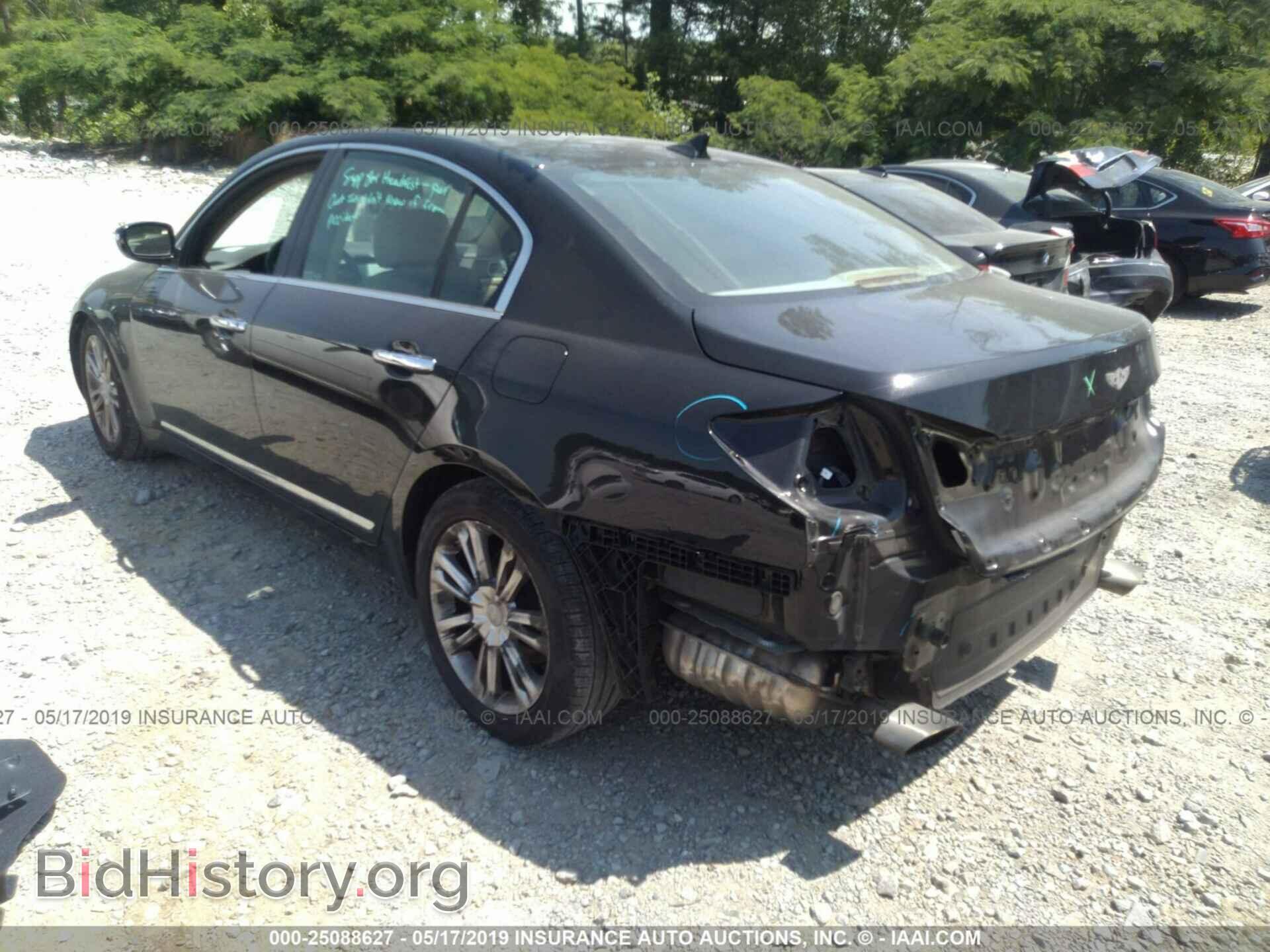 2011 HYUNDAI GENESIS - VIN: KMHGC4DF3BU125710 - Фото 3