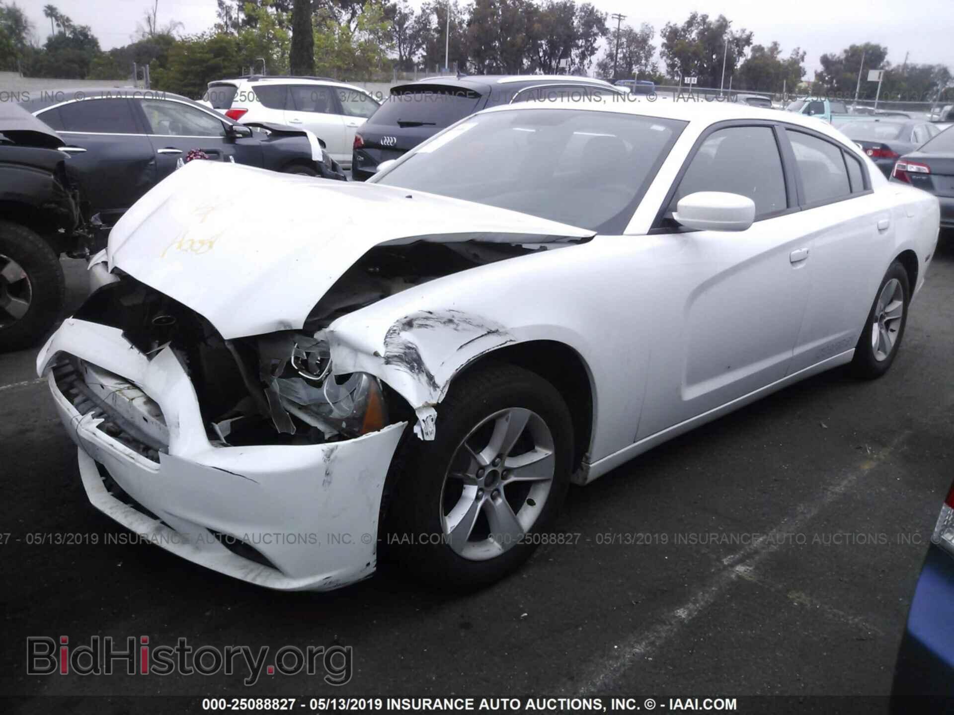 2011 DODGE CHARGER - VIN: 2B3CL3CG9BH608954 - Фото 2