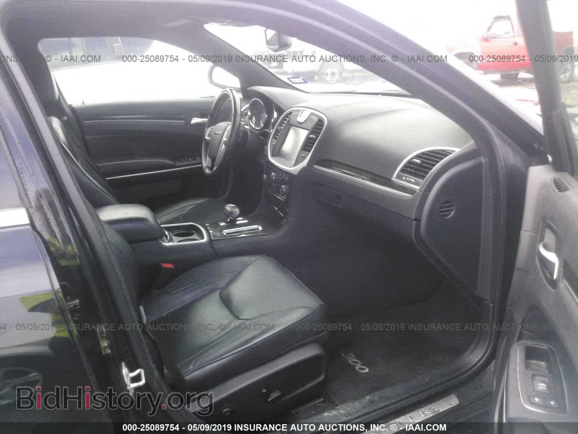 2014 CHRYSLER 300C - VIN: 2C3CCAEG5EH379794 - Фото 5