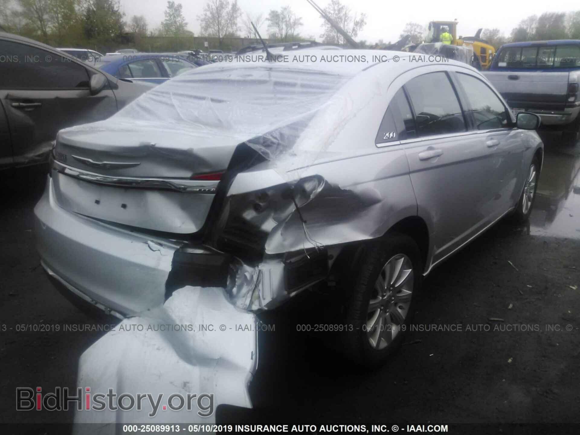 2012 CHRYSLER 200 - VIN: 1C3CCBBB9CN134127 - Фото 4