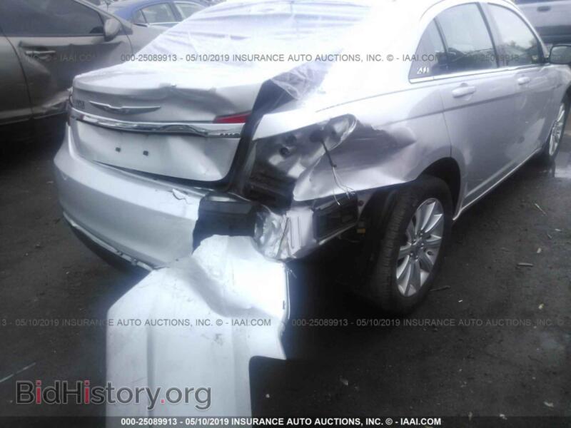 2012 Chrysler 200 (VIN 1C3CCBBB9CN134127) — фото 6 из 10