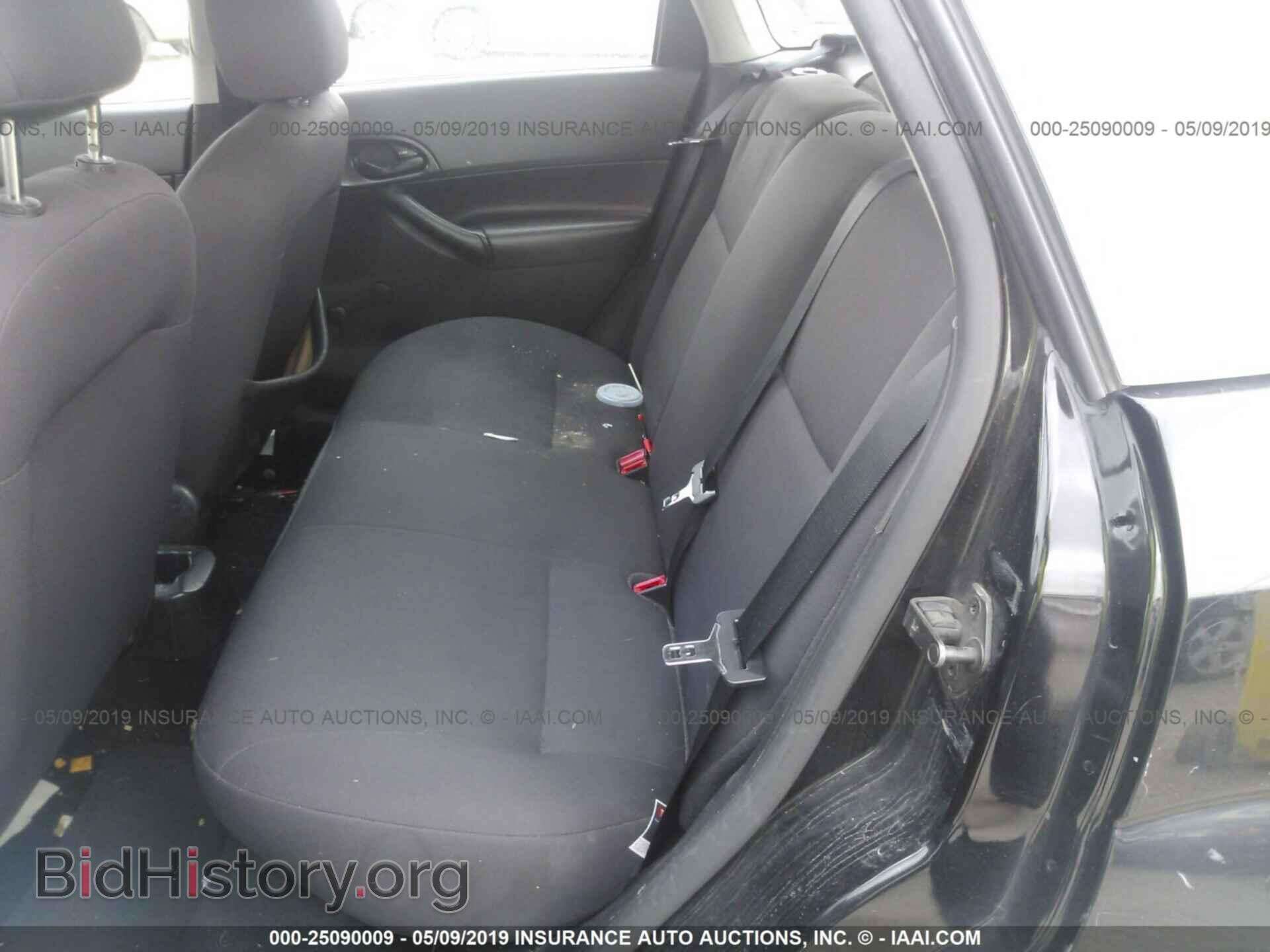 2007 FORD FOCUS - VIN: 1FAFP37N27W183200 - Фото 8