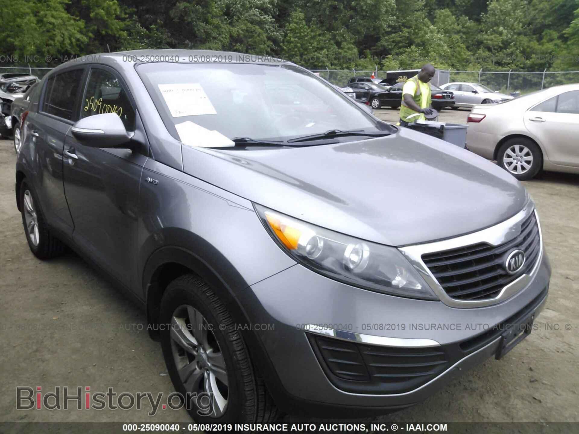 Фотография KNDPBCA26C7292484 - KIA SPORTAGE 2012