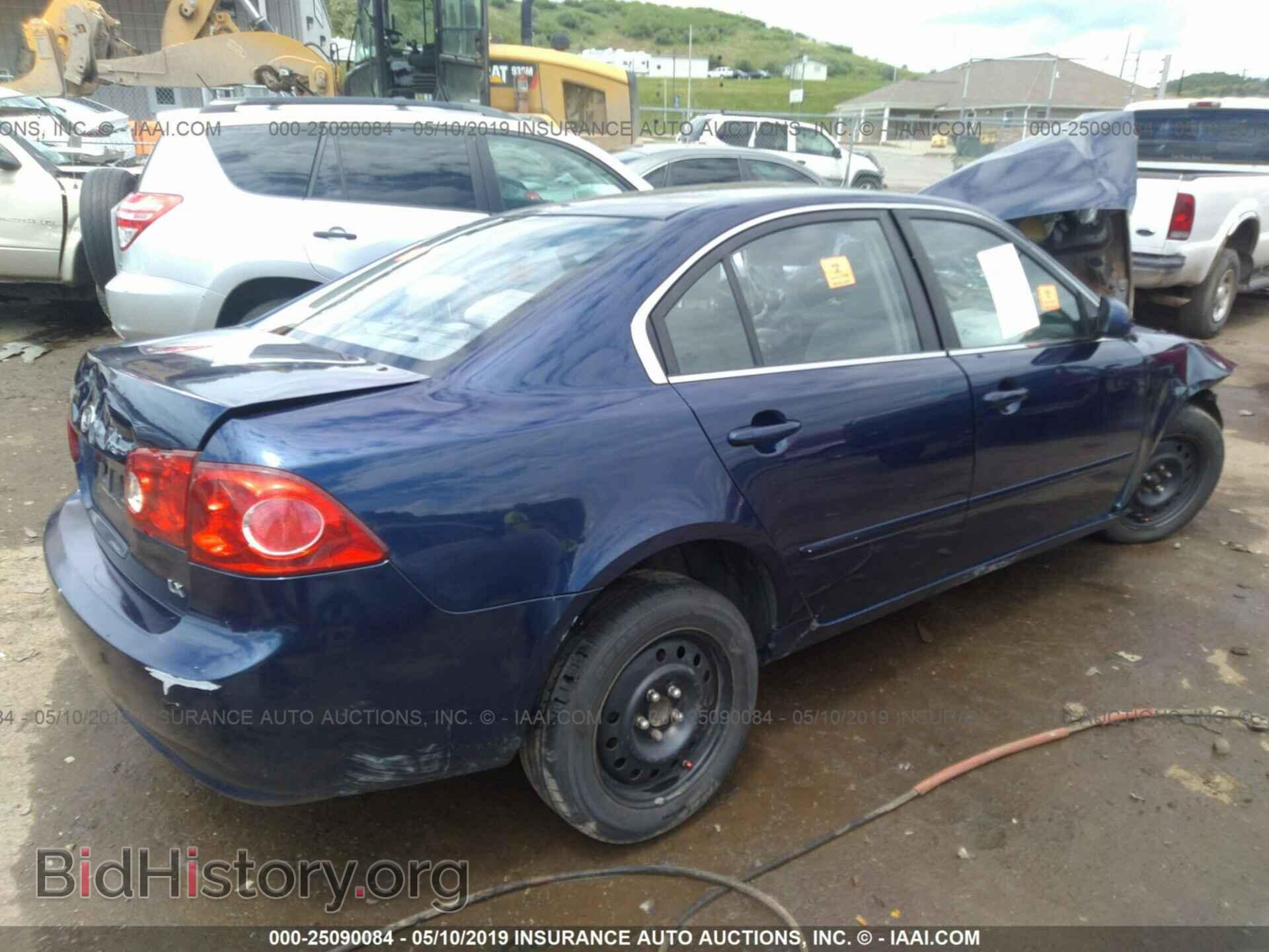 2008 KIA OPTIMA - VIN: KNAGE123285168358 - Фото 4