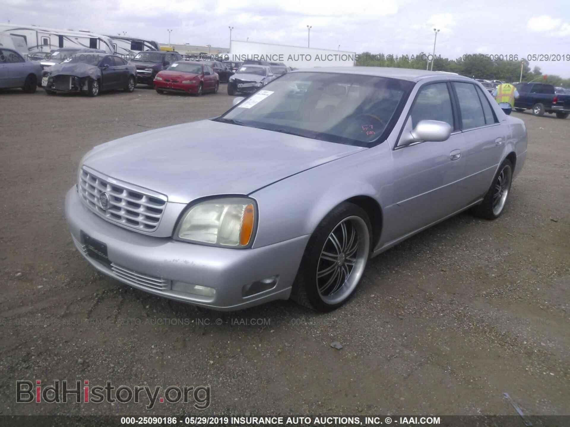 2002 CADILLAC DEVILLE - VIN: 1G6KF57982U135489 - Photo 2