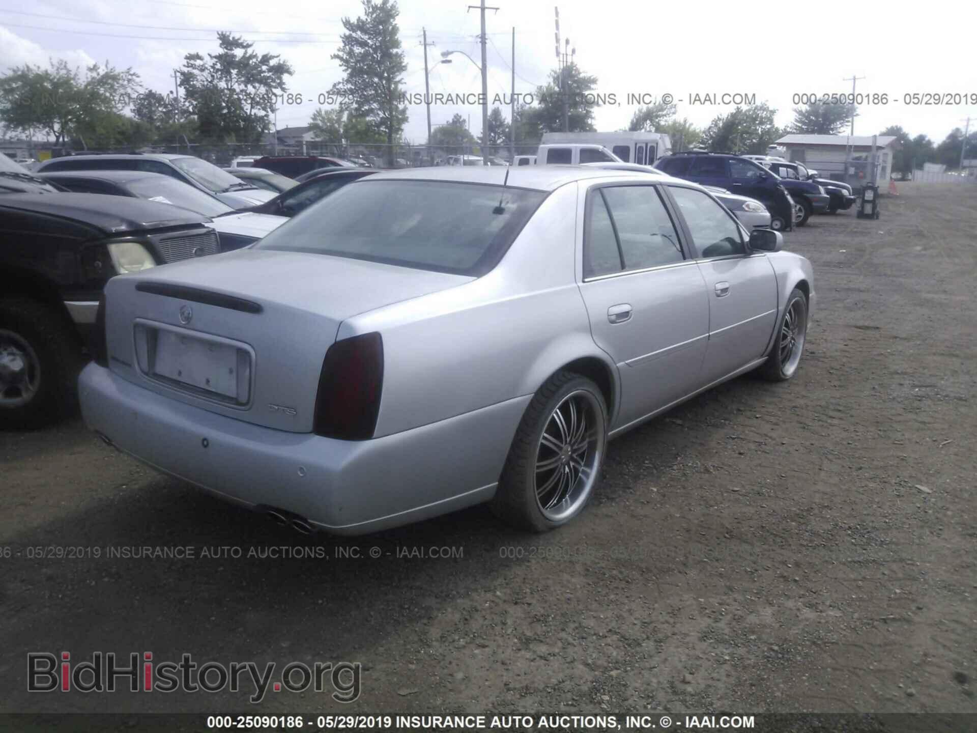 2002 CADILLAC DEVILLE - VIN: 1G6KF57982U135489 - Photo 4